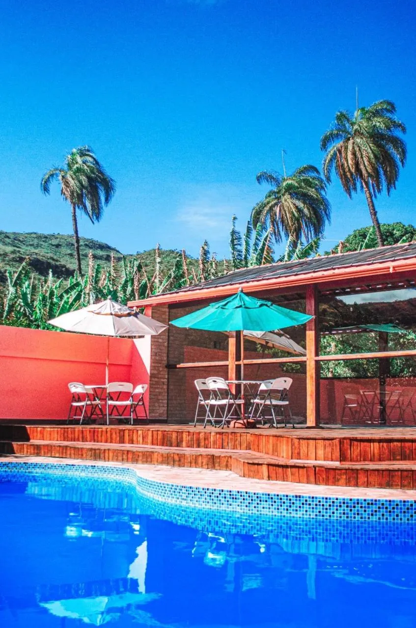 Swimming pool in Pousada Banana Cipó