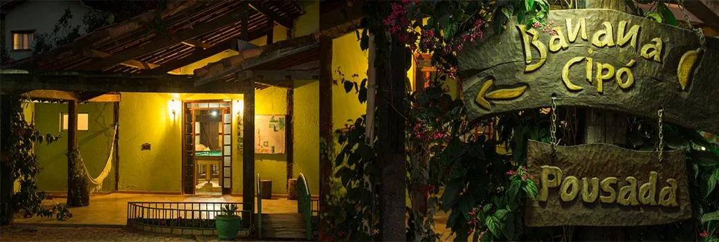 Facade/entrance in Pousada Banana Cipó