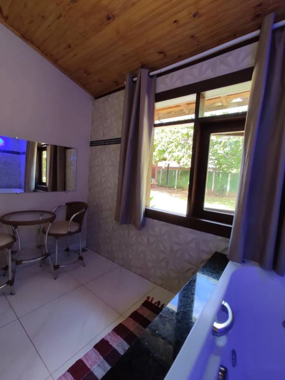 Hot Tub in Pousada Banana Cipó