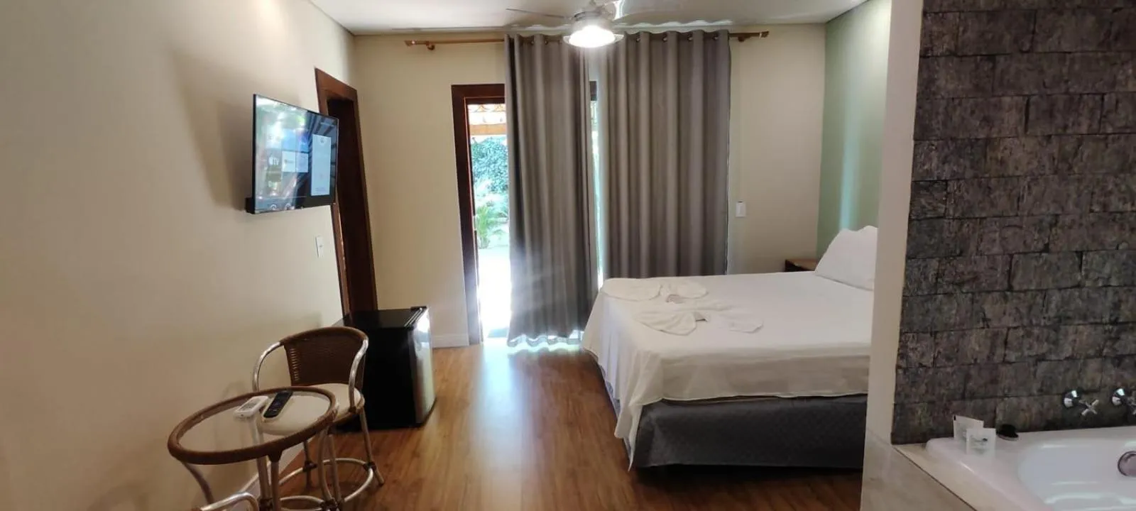 Bed in Pousada Banana Cipó