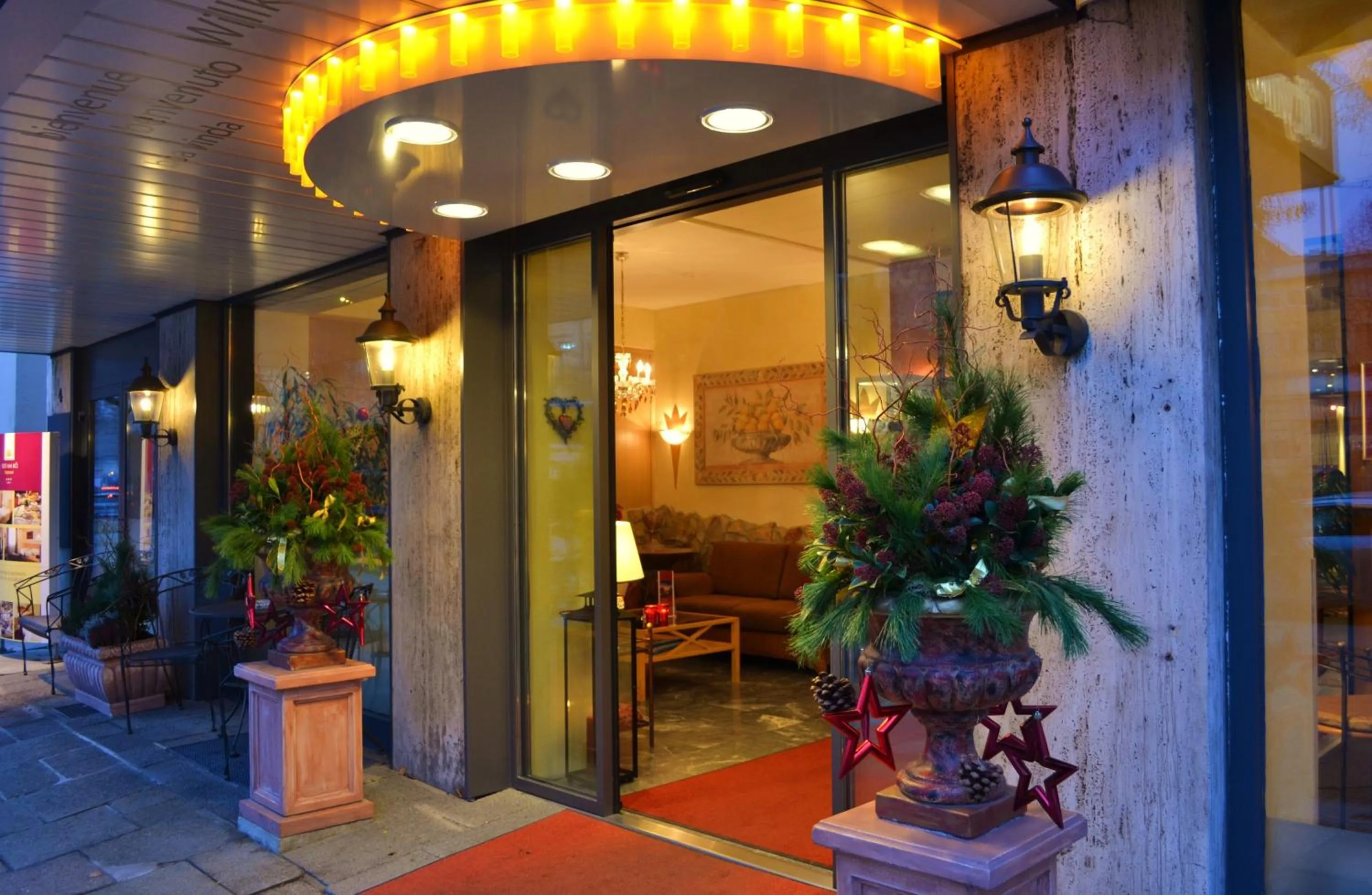 Facade/entrance in City Hotel Ost am Kö