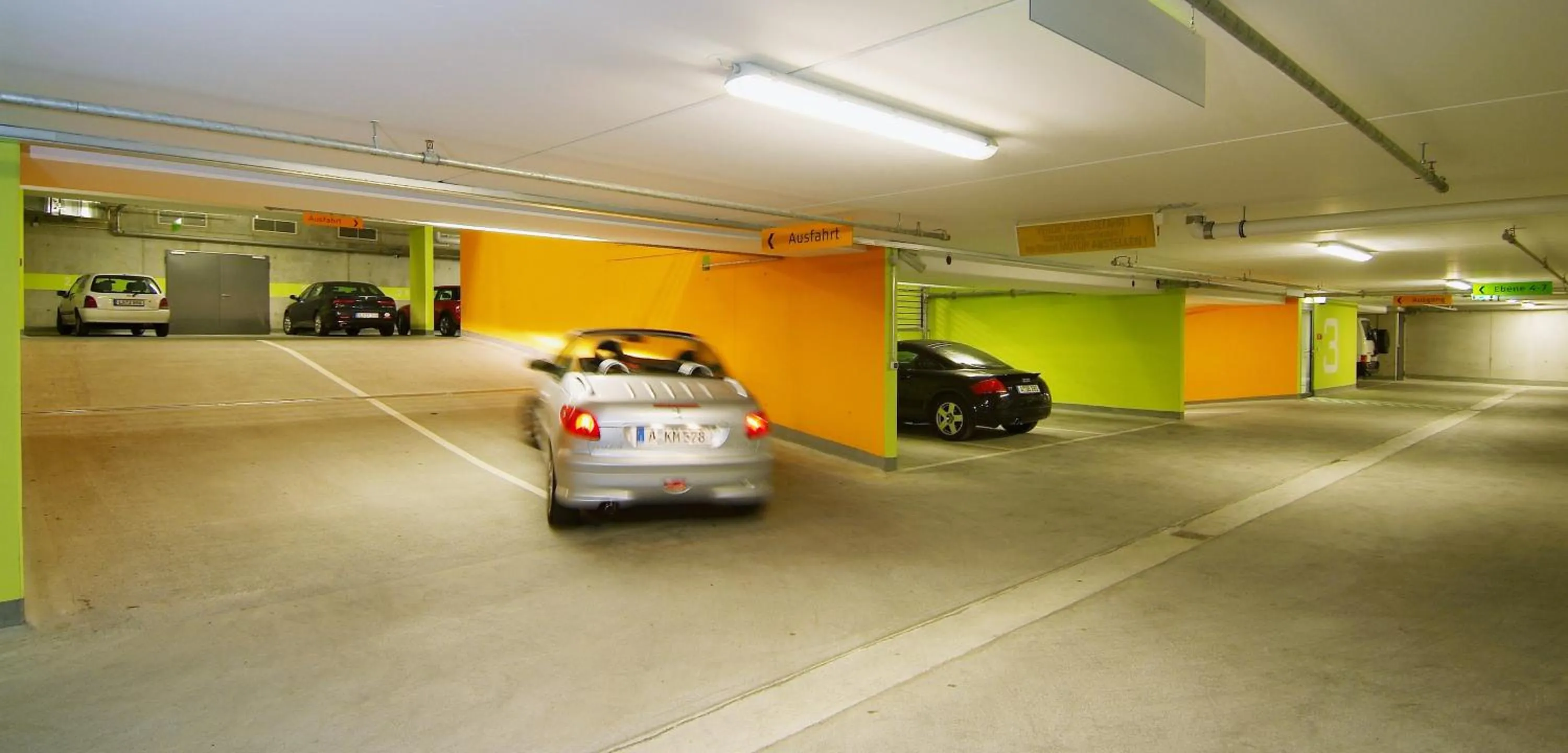 Neighbourhood in City Hotel Ost am Kö