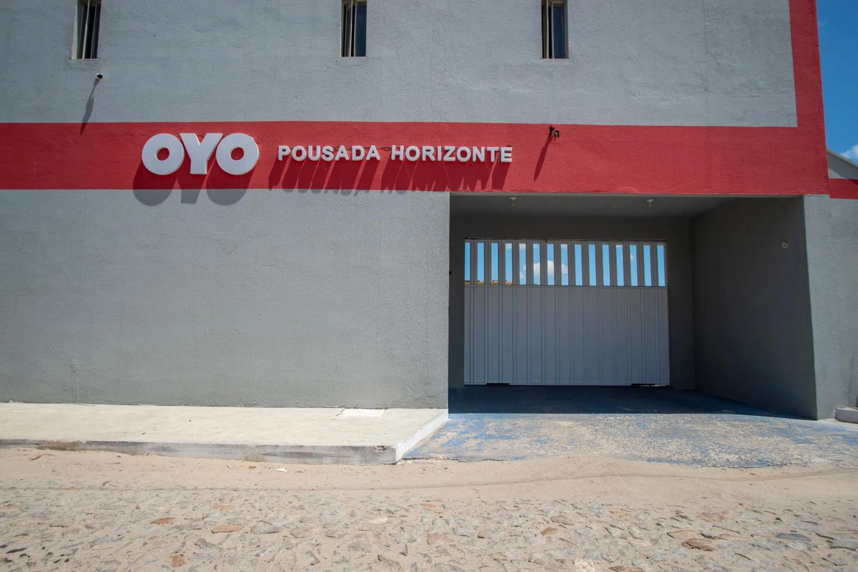 Facade/entrance in OYO Pousada Horizonte