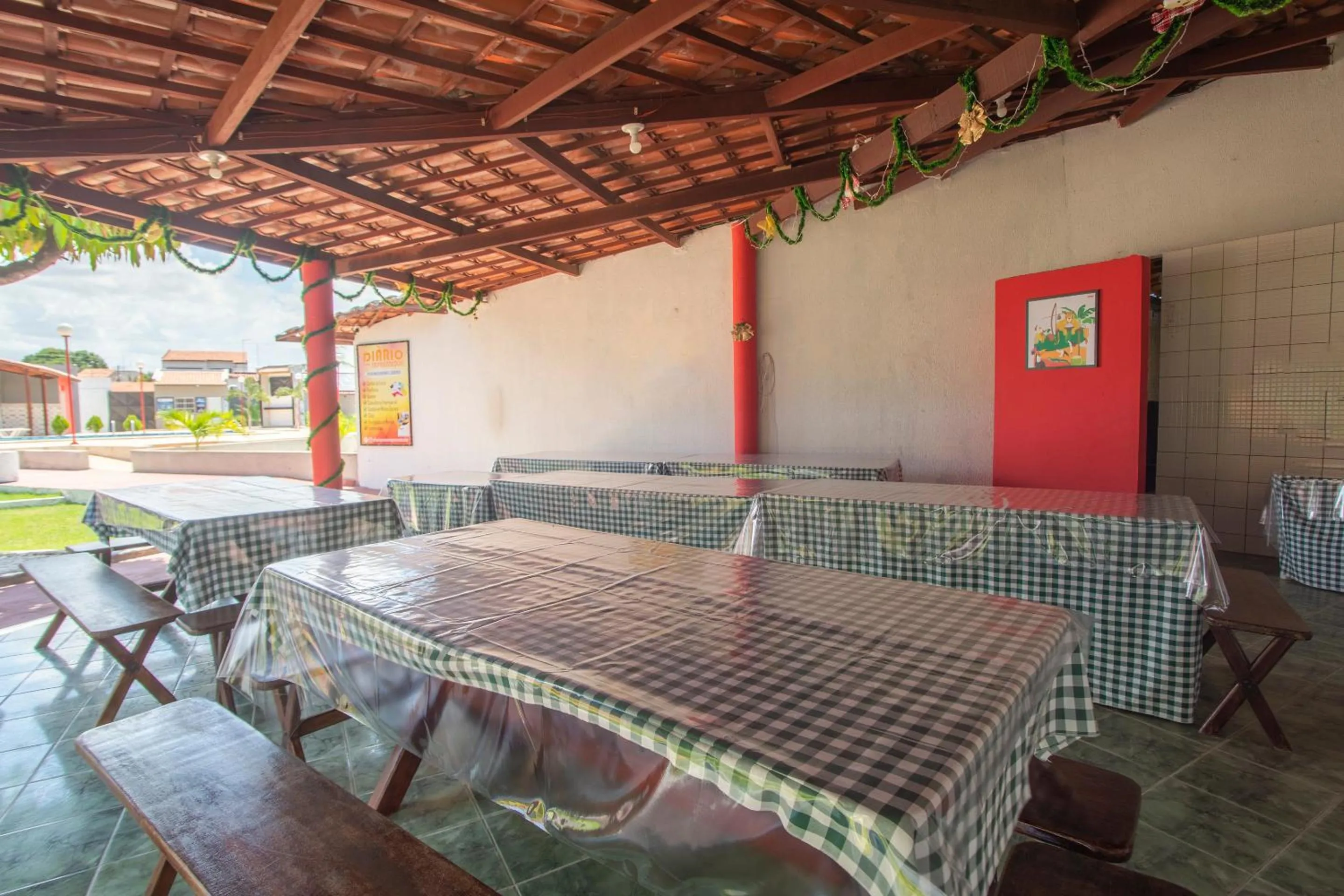 Restaurant/places to eat in OYO Pousada Horizonte