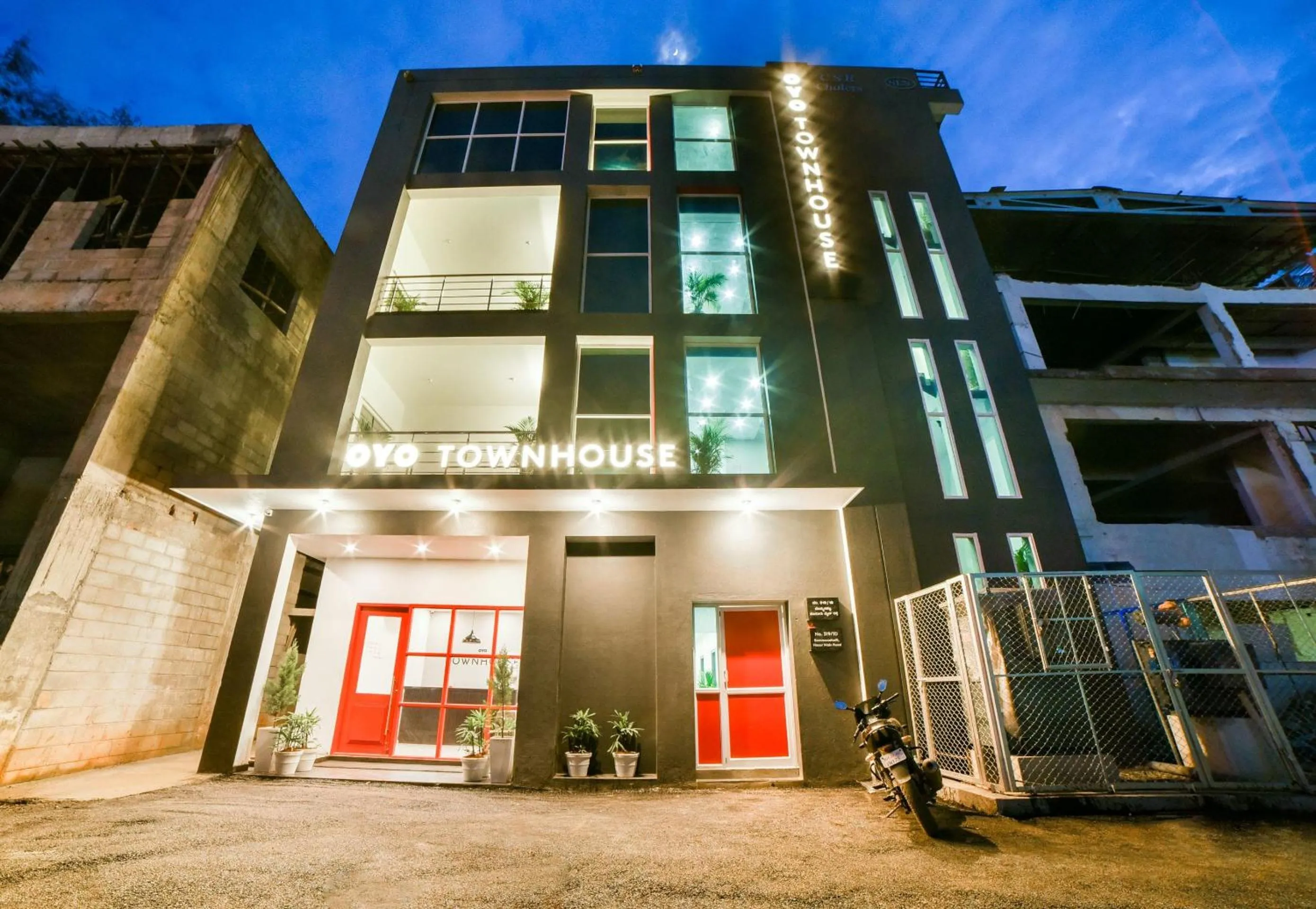 Facade/entrance in Super Townhouse Hosur Main Road Bommanahalli Near Gopalan Innovation Mall