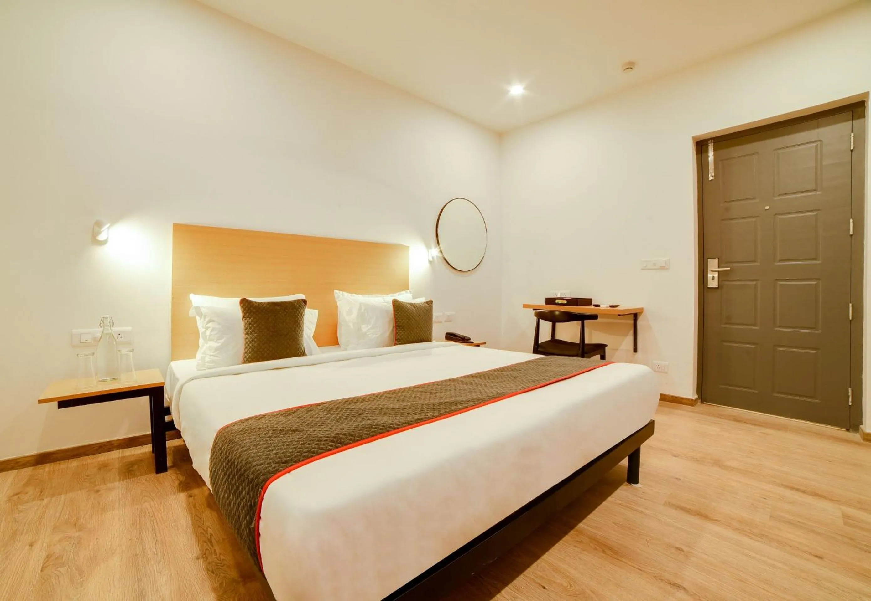 Bedroom, Bed in Super Townhouse Hosur Main Road Bommanahalli Near Gopalan Innovation Mall