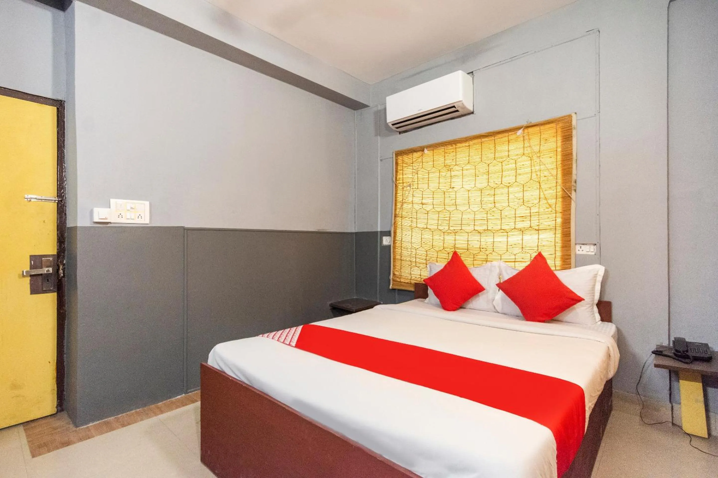 Bedroom, Bed in Hotel O by OYO Binayak Inn