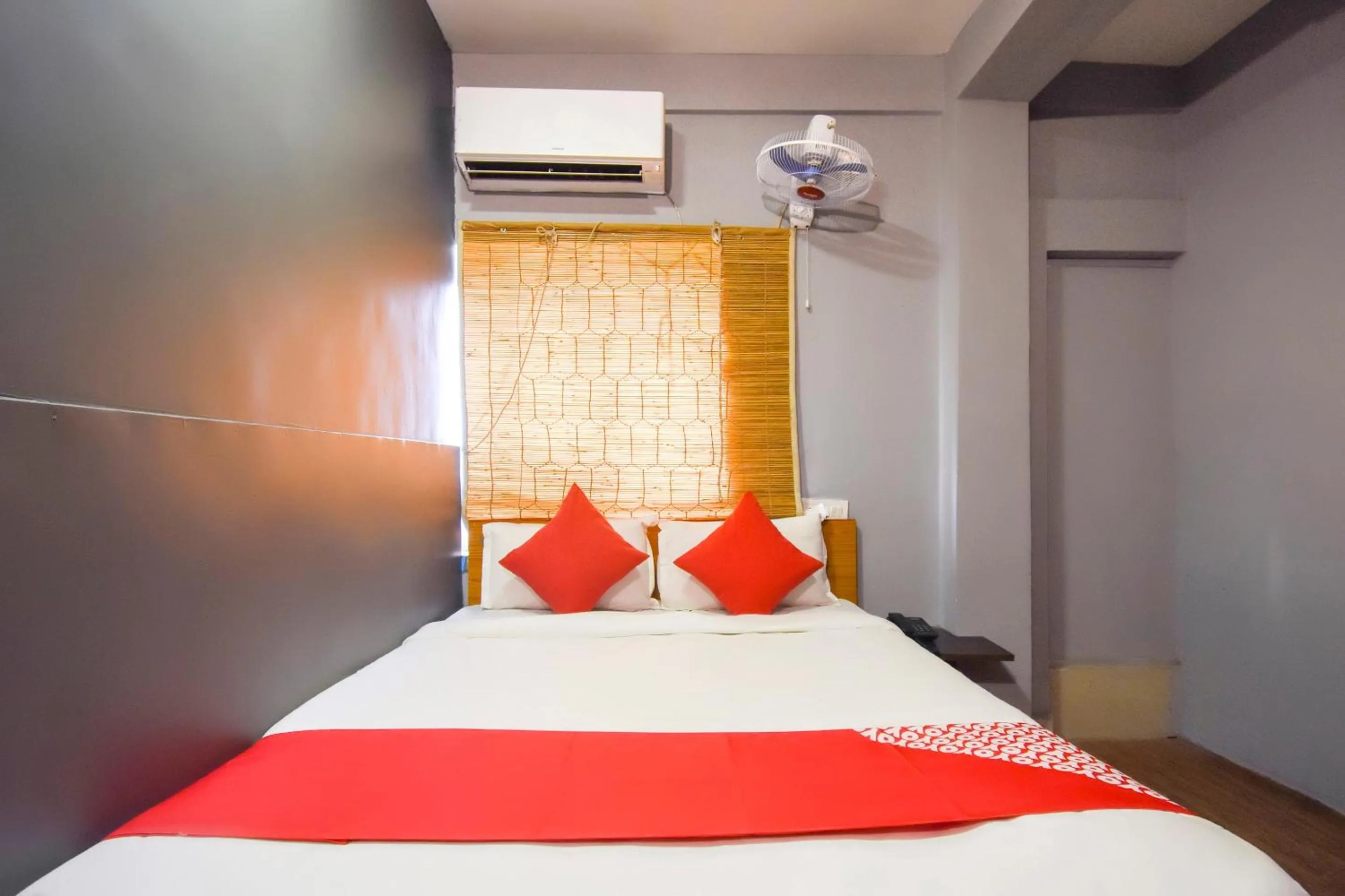 Bedroom, Bed in Hotel O by OYO Binayak Inn