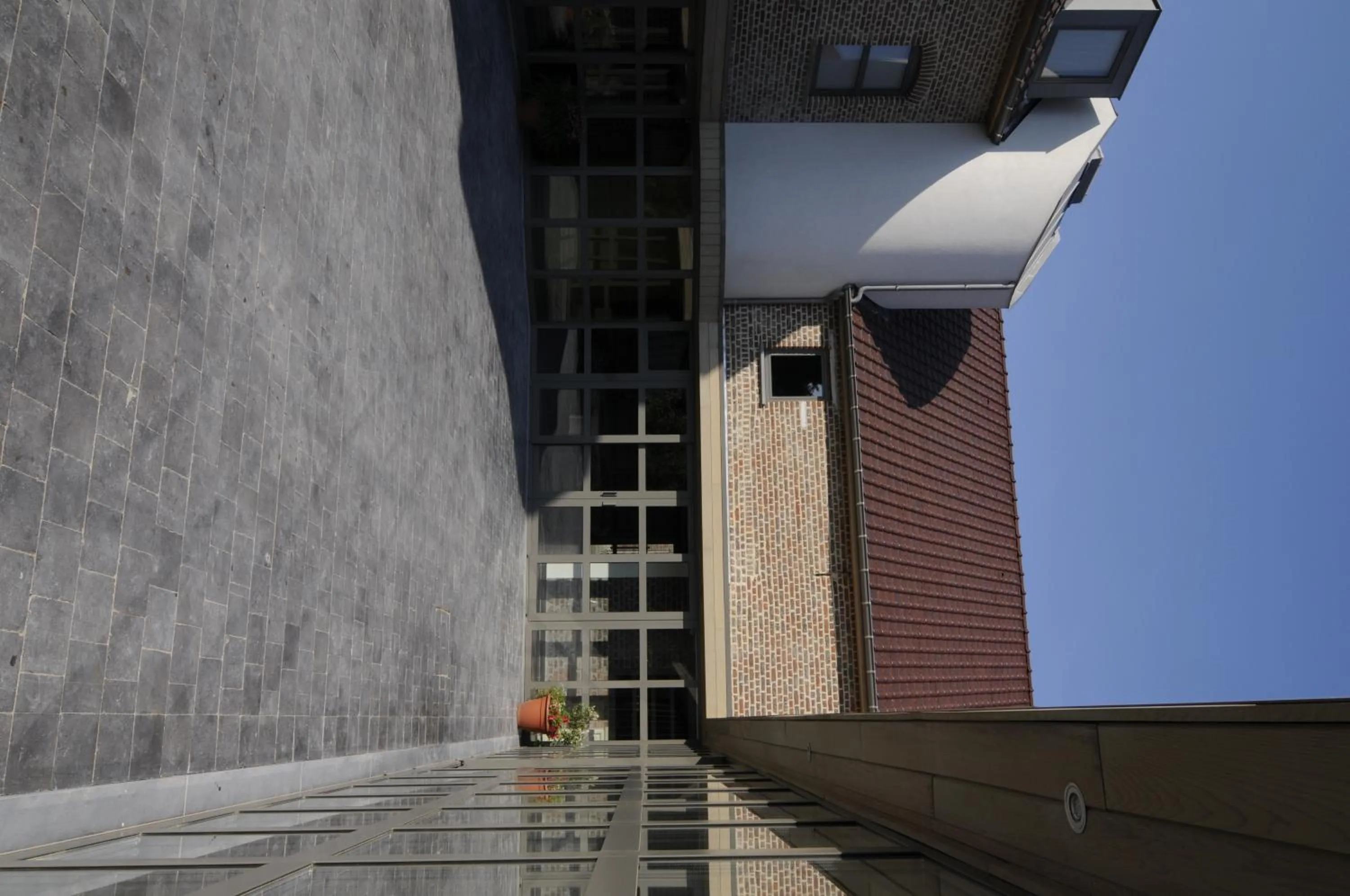 Facade/entrance in Gastenhof Ter Lombeek