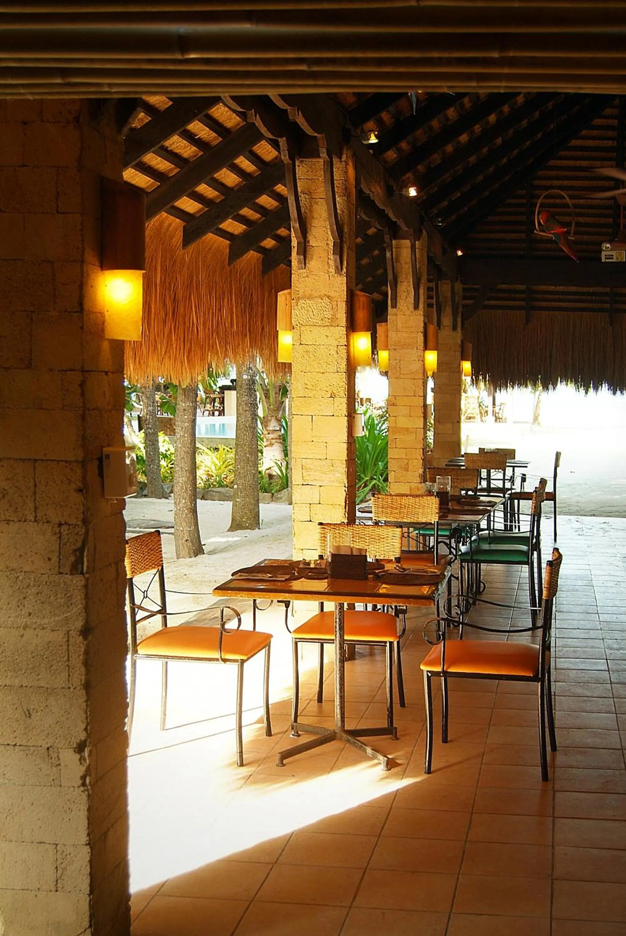 Restaurant/places to eat in Sea Wind Resort