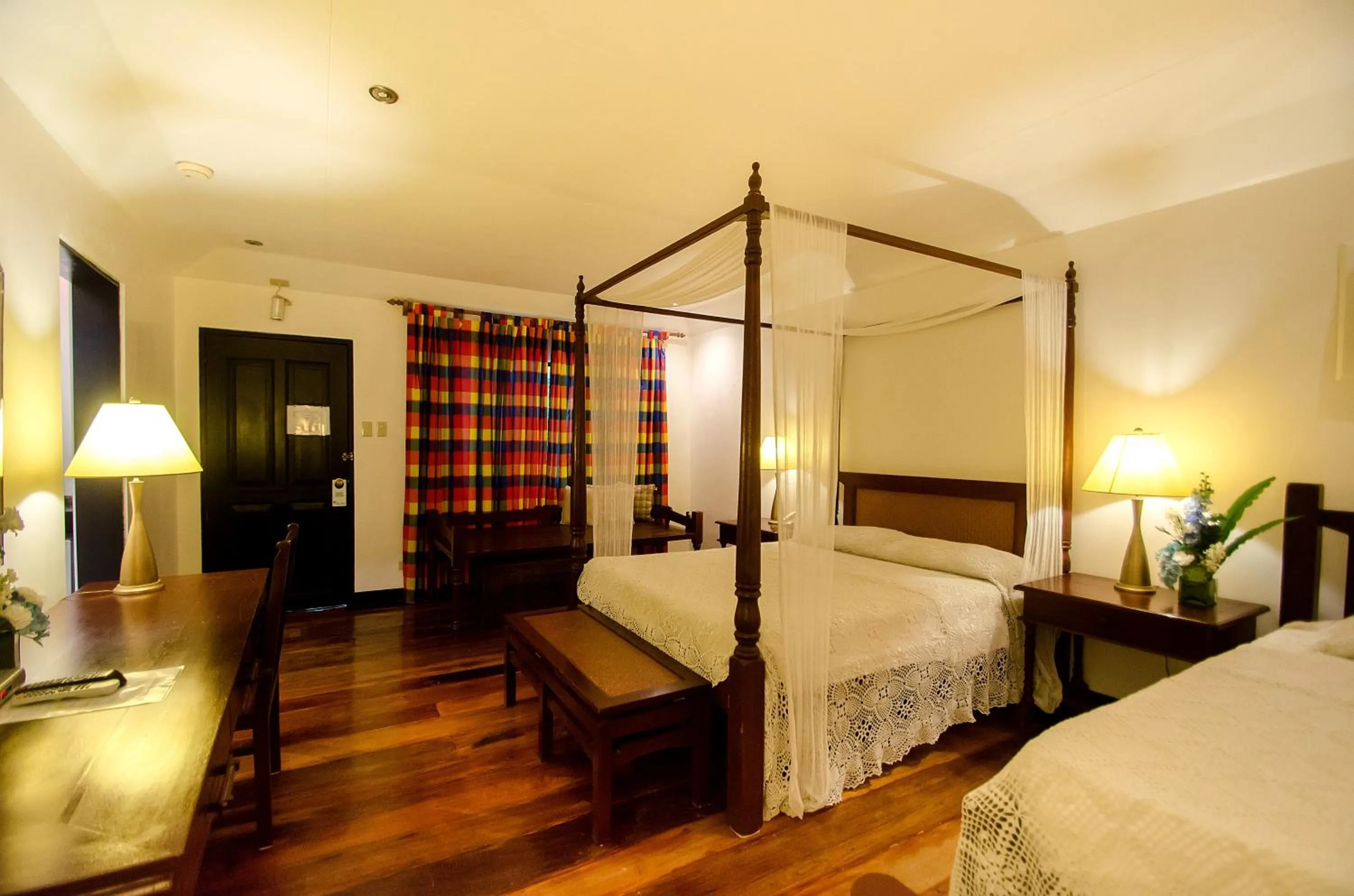 Photo of the whole room, Bed in Sea Wind Resort