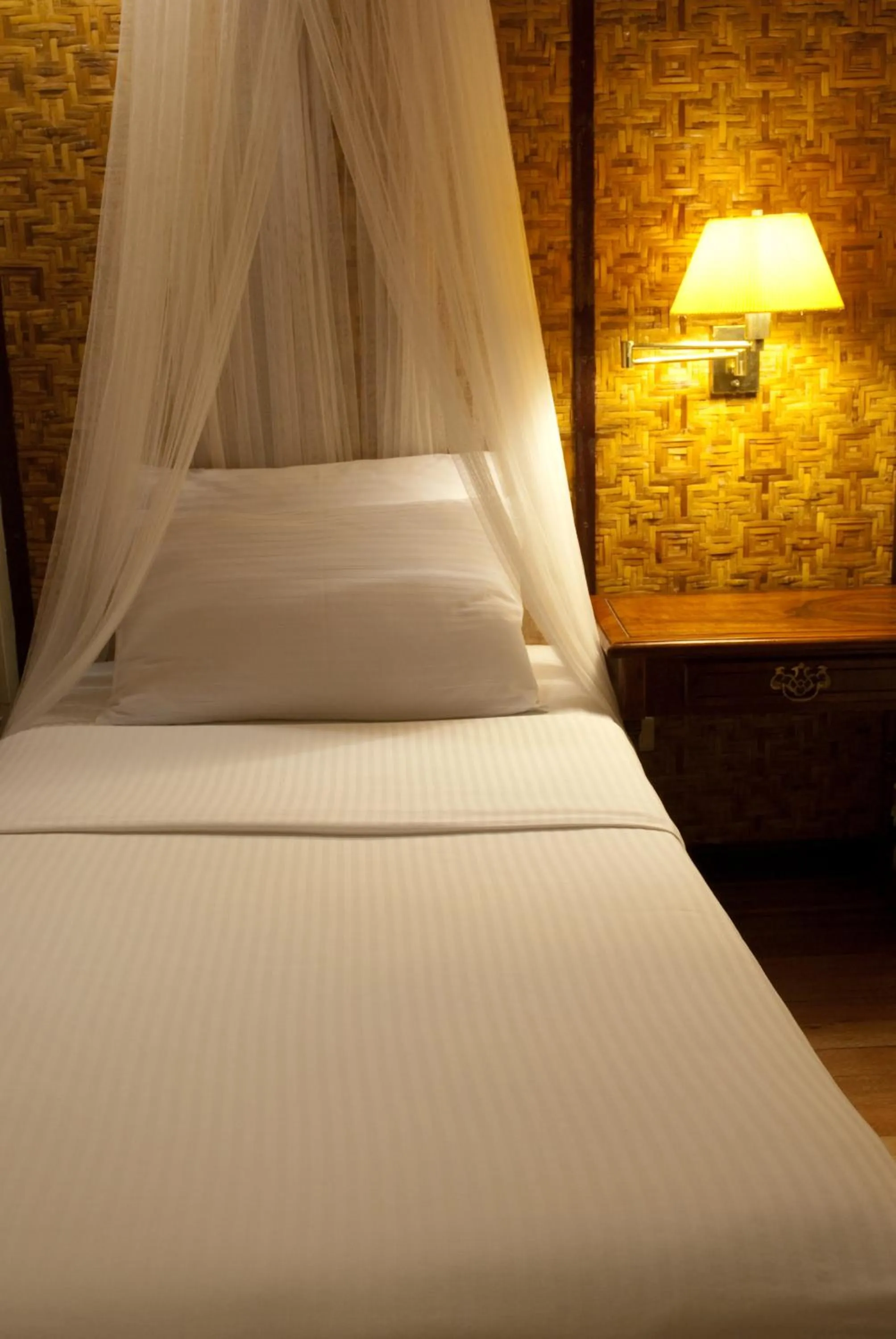 Bedroom, Bed in Sea Wind Resort