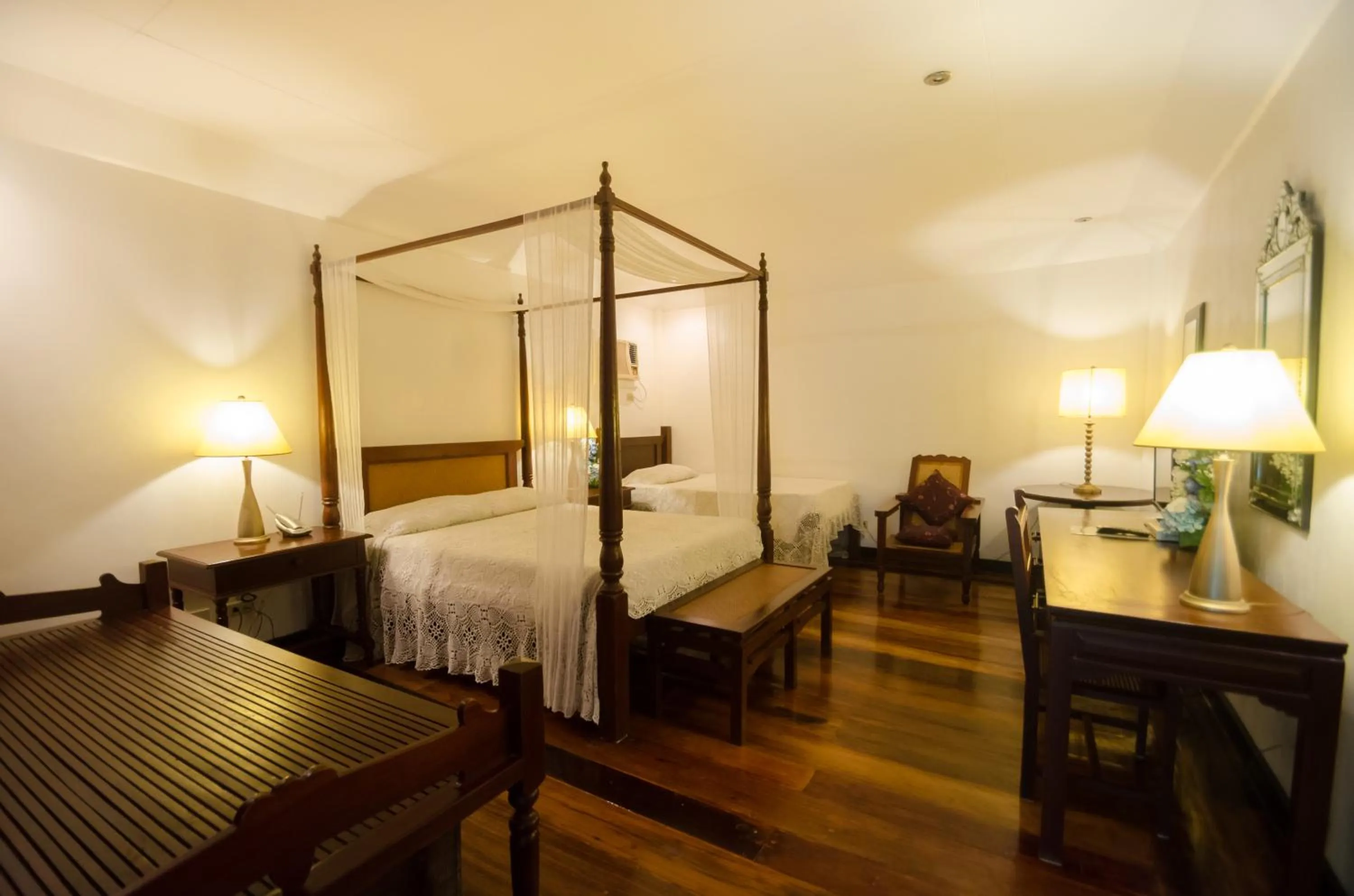 Photo of the whole room, Bed in Sea Wind Resort