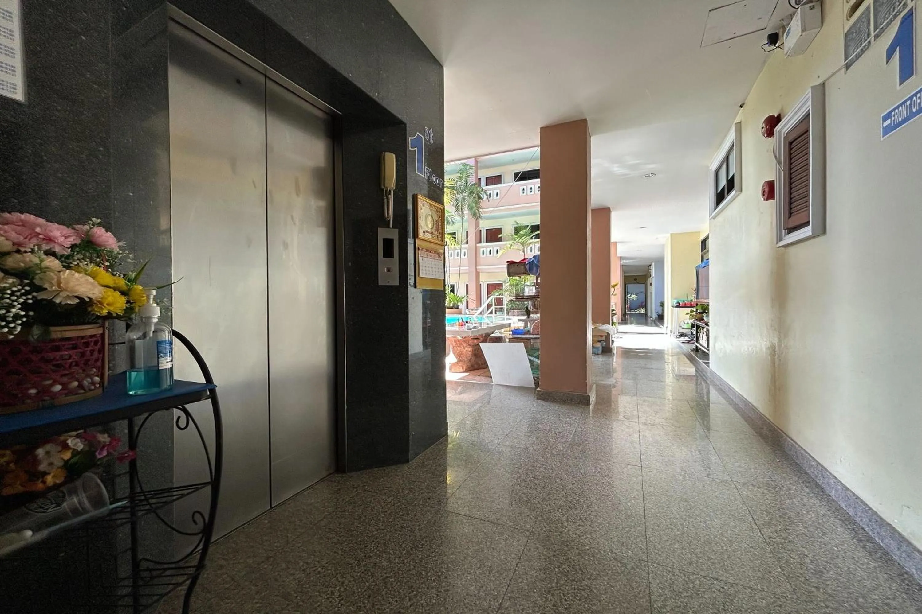 Property building in SB Park Mansion