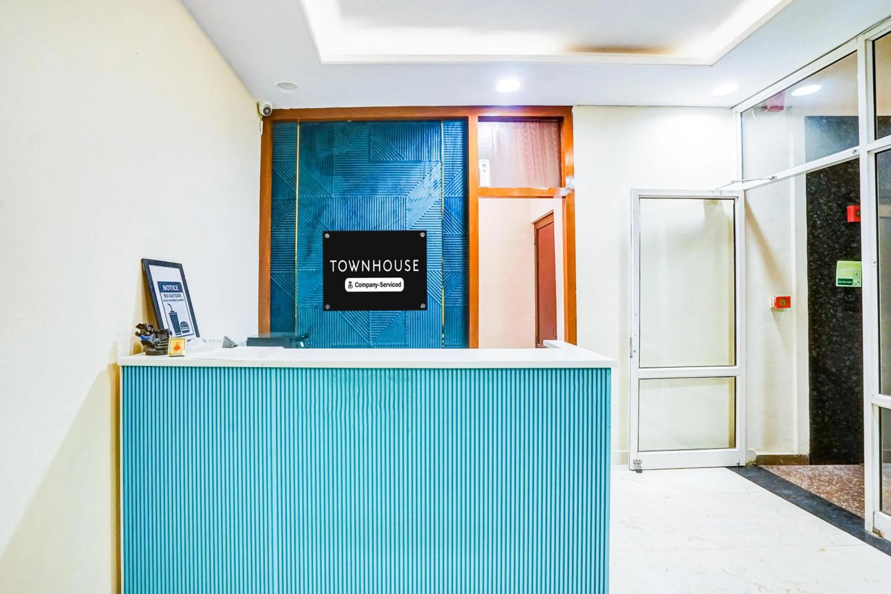 Lobby or reception in Super Townhouse Jagatpura Formerly Hotel Soft Patel