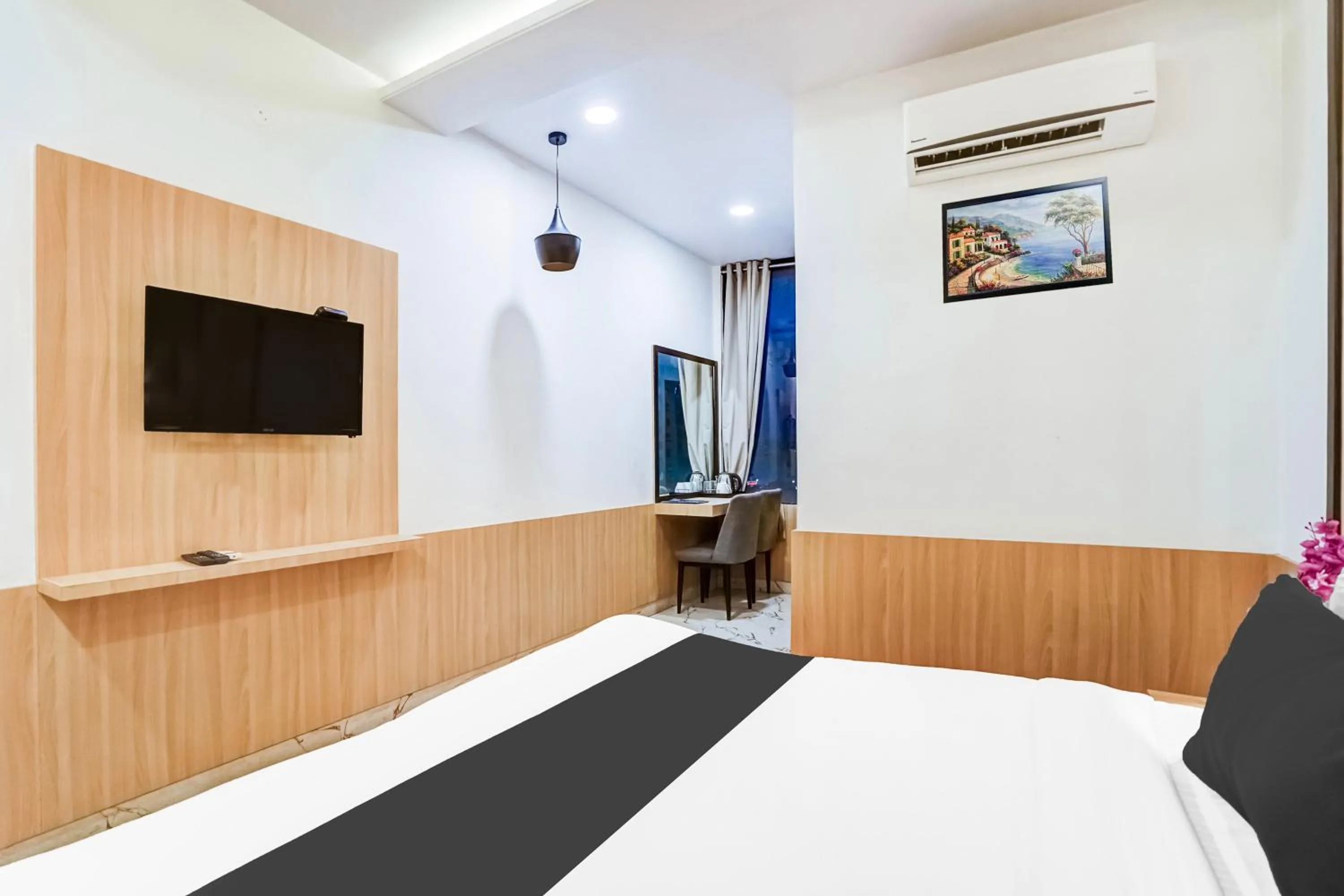 Bedroom, Bed in Super Townhouse Jagatpura Formerly Hotel Soft Patel