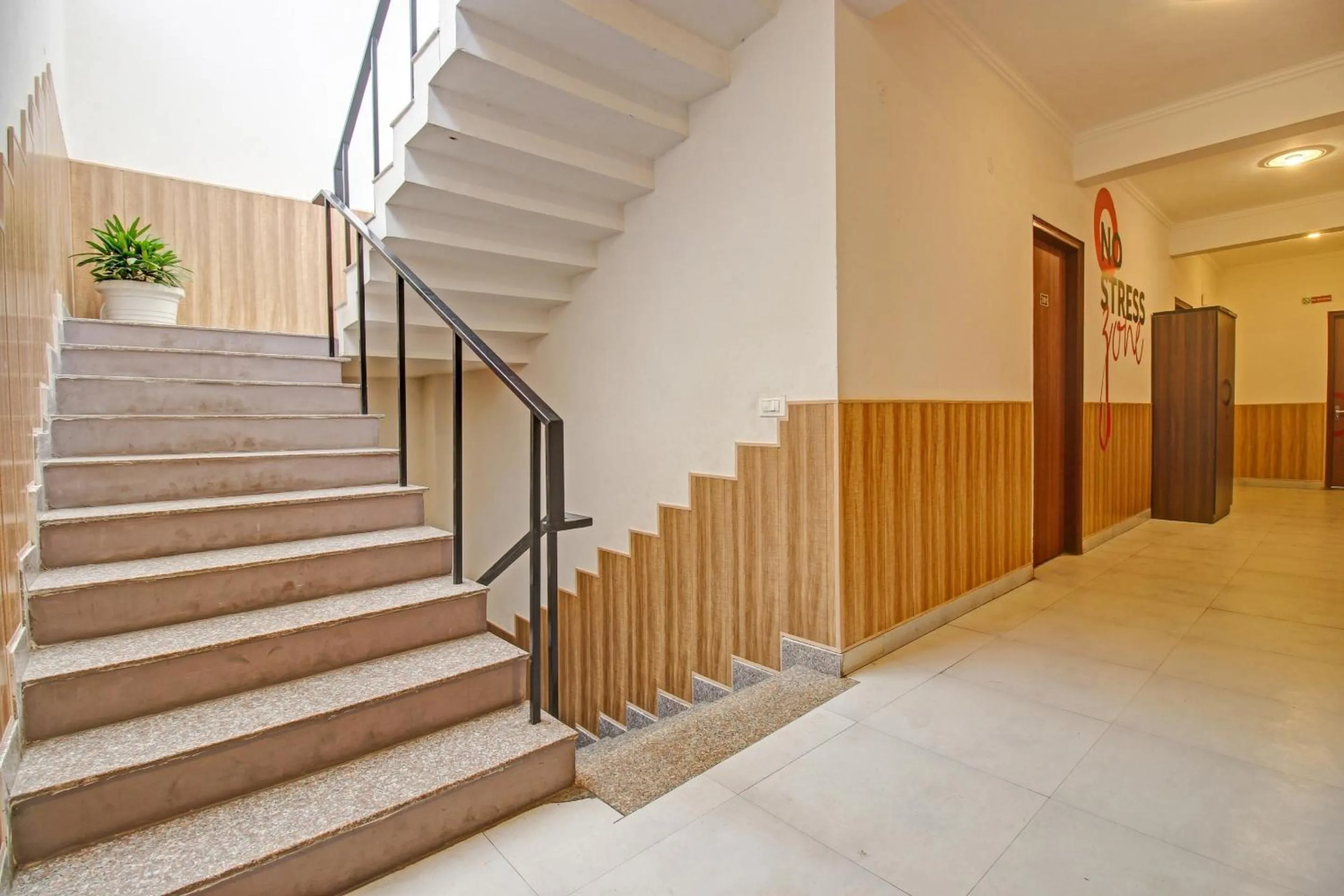 Lobby or reception in Super Townhouse Kachnar House Vikas Nagar