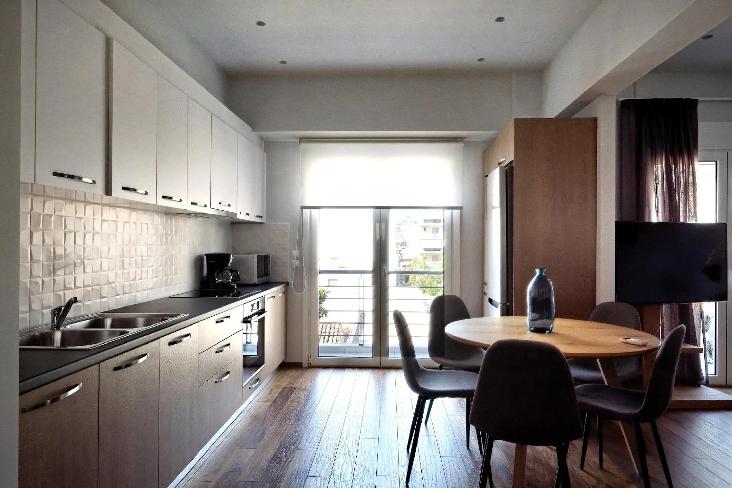 Kitchen or kitchenette in Poseidon Residence