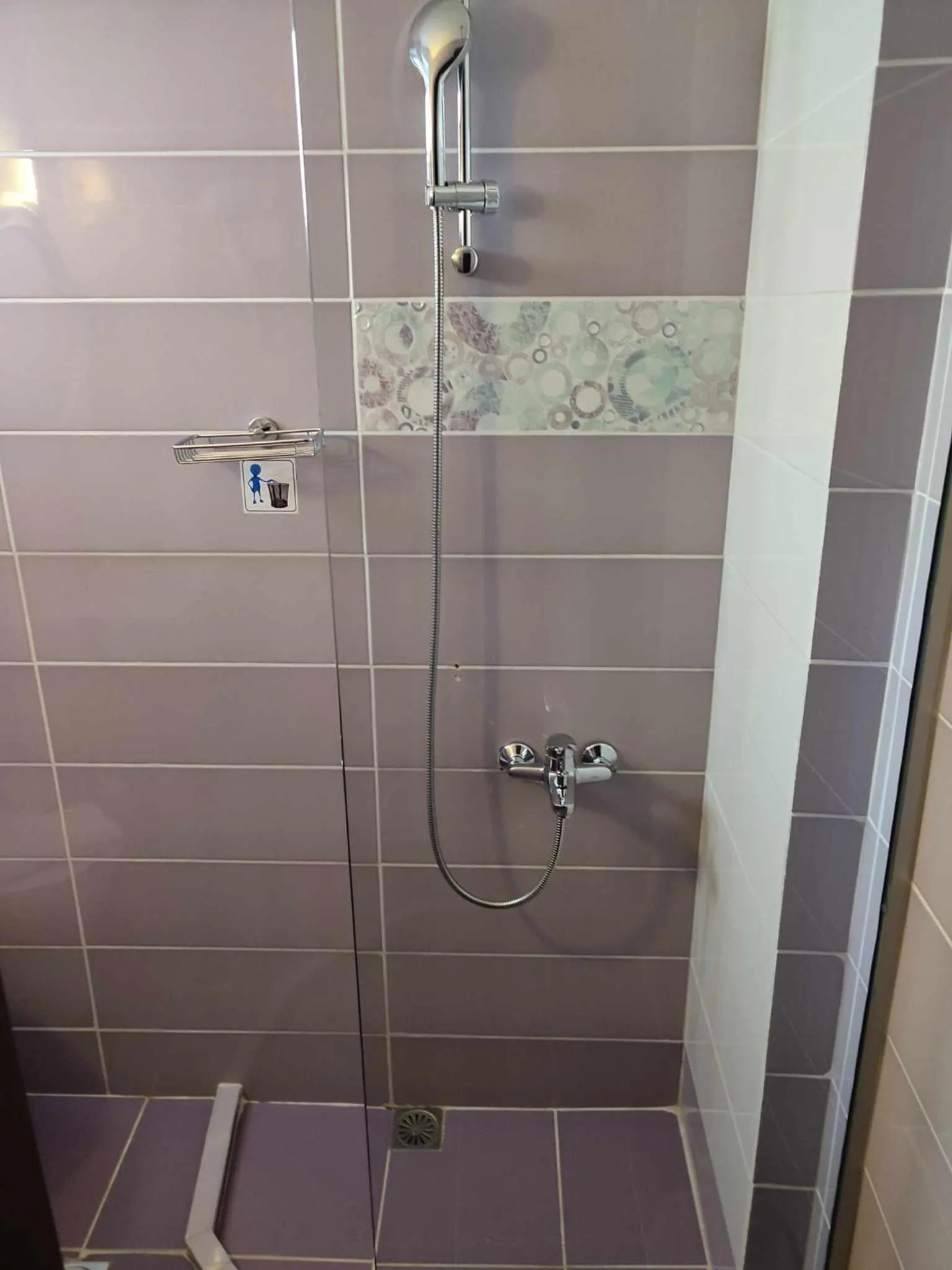 Shower in Posidonio Hotel