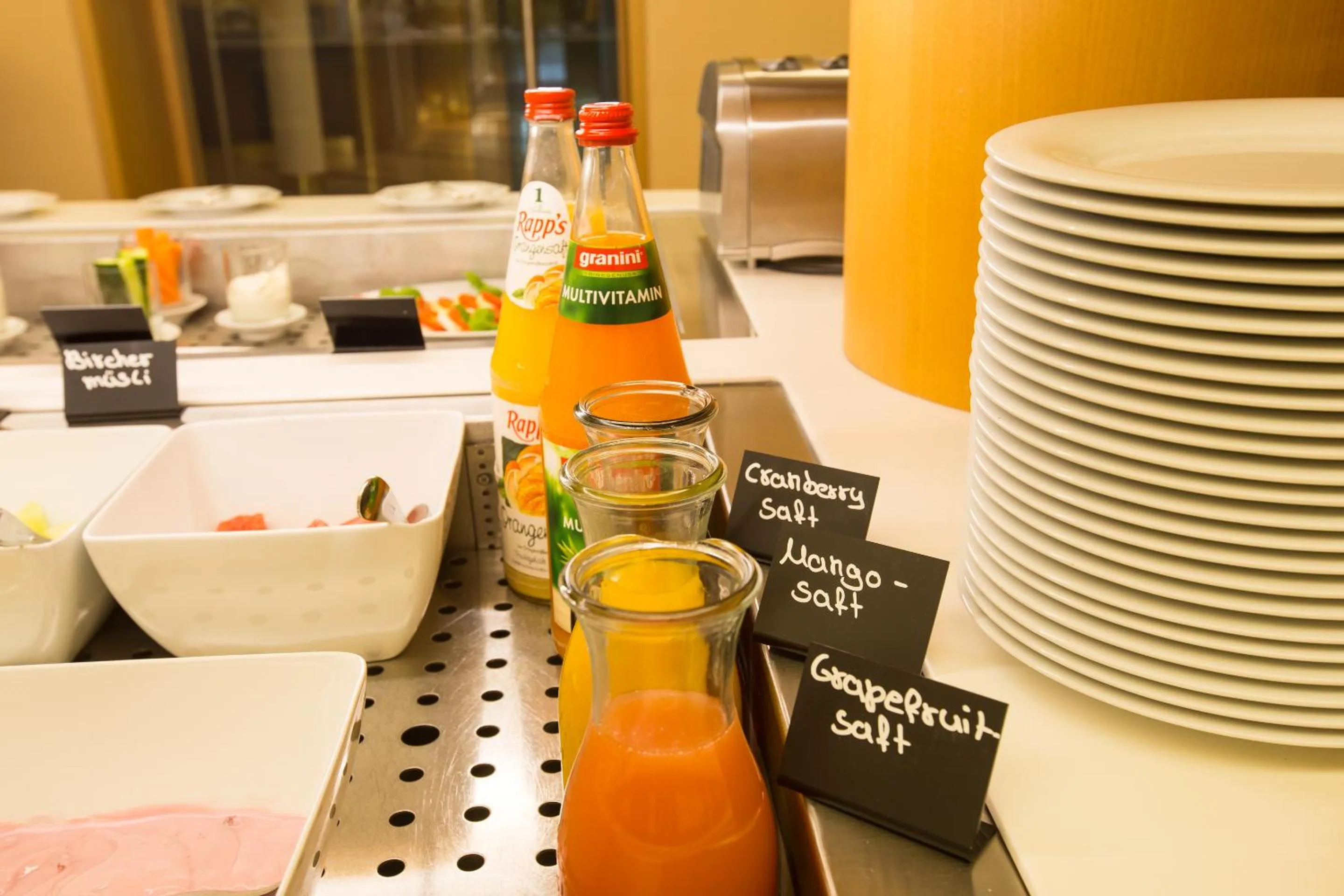 Buffet breakfast in Top Hotel Hammer - Mainz Hauptbahnhof