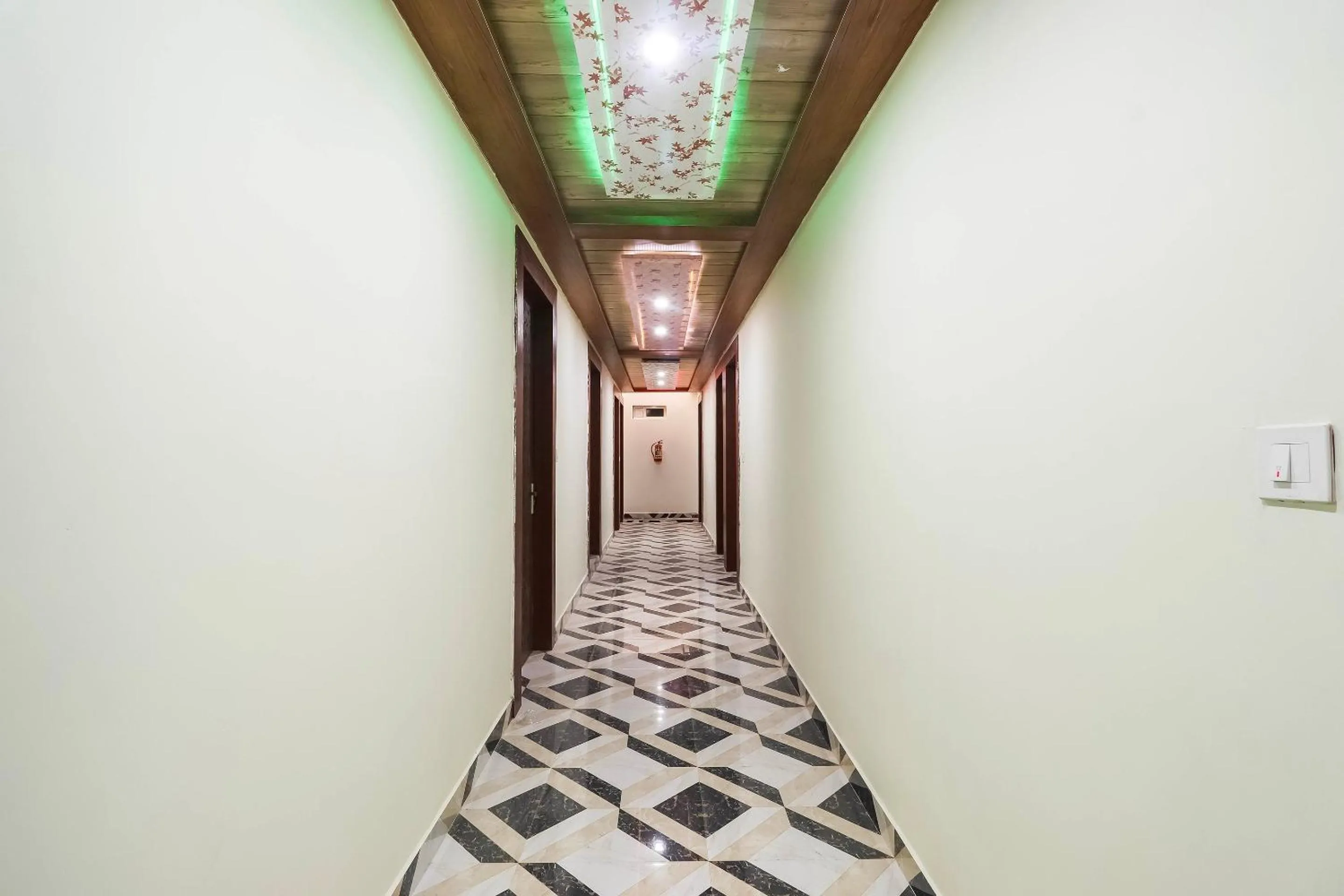 Hotel O by OYO A-Square Homes