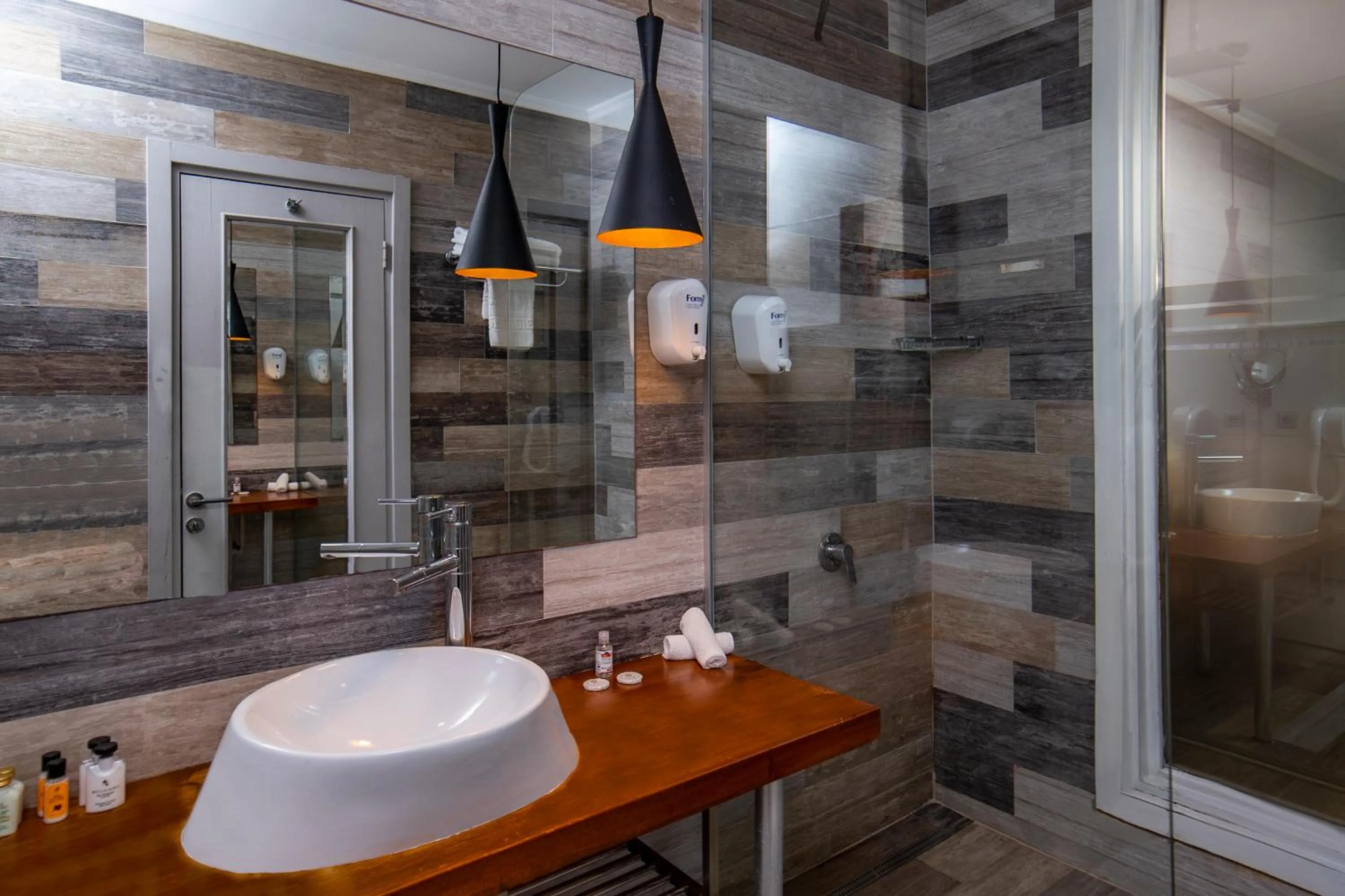 Risus Beach Resort Hotel