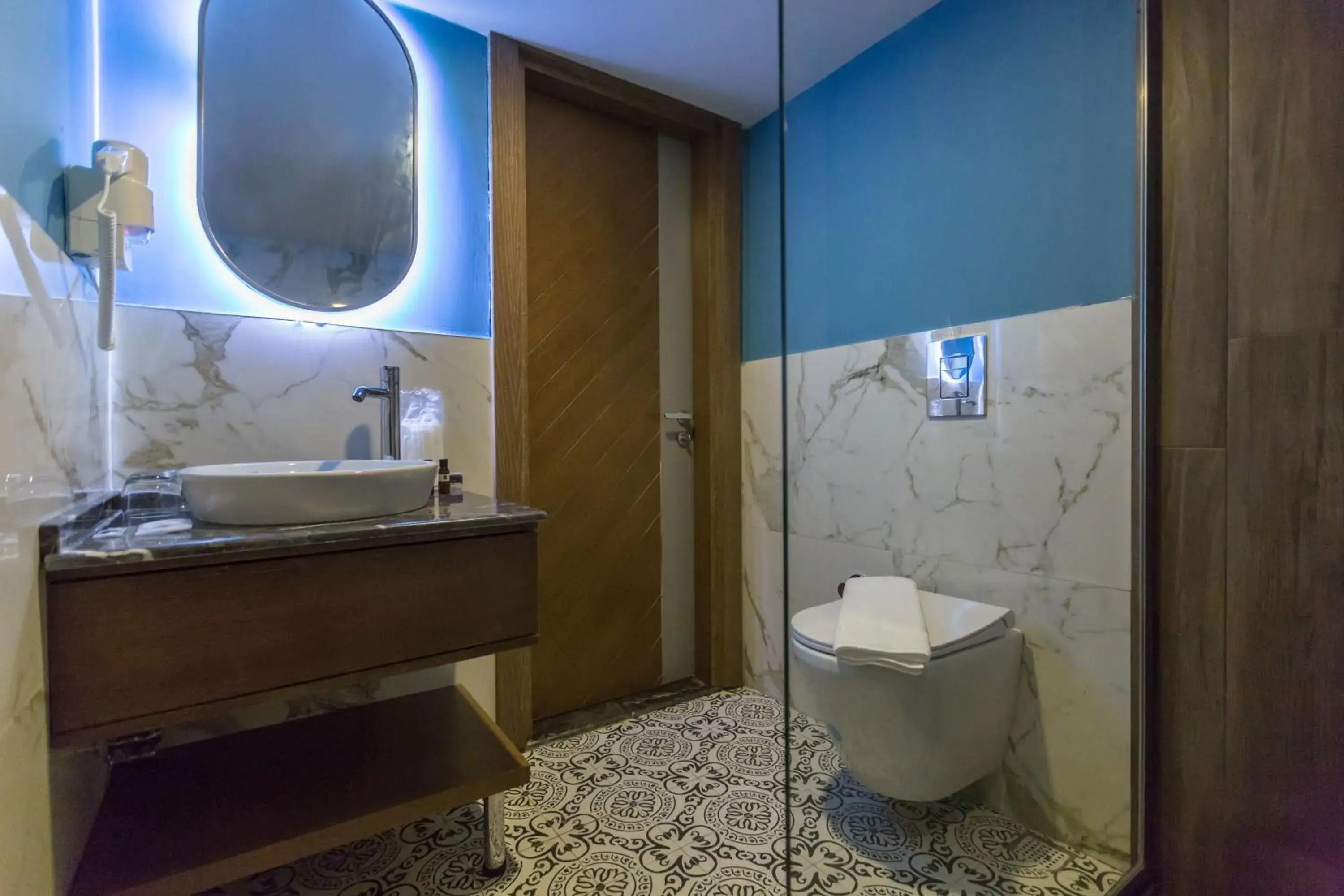 Family Room in Risus Beach Resort Hotel Family Room in Risus Beach Resort Hotel