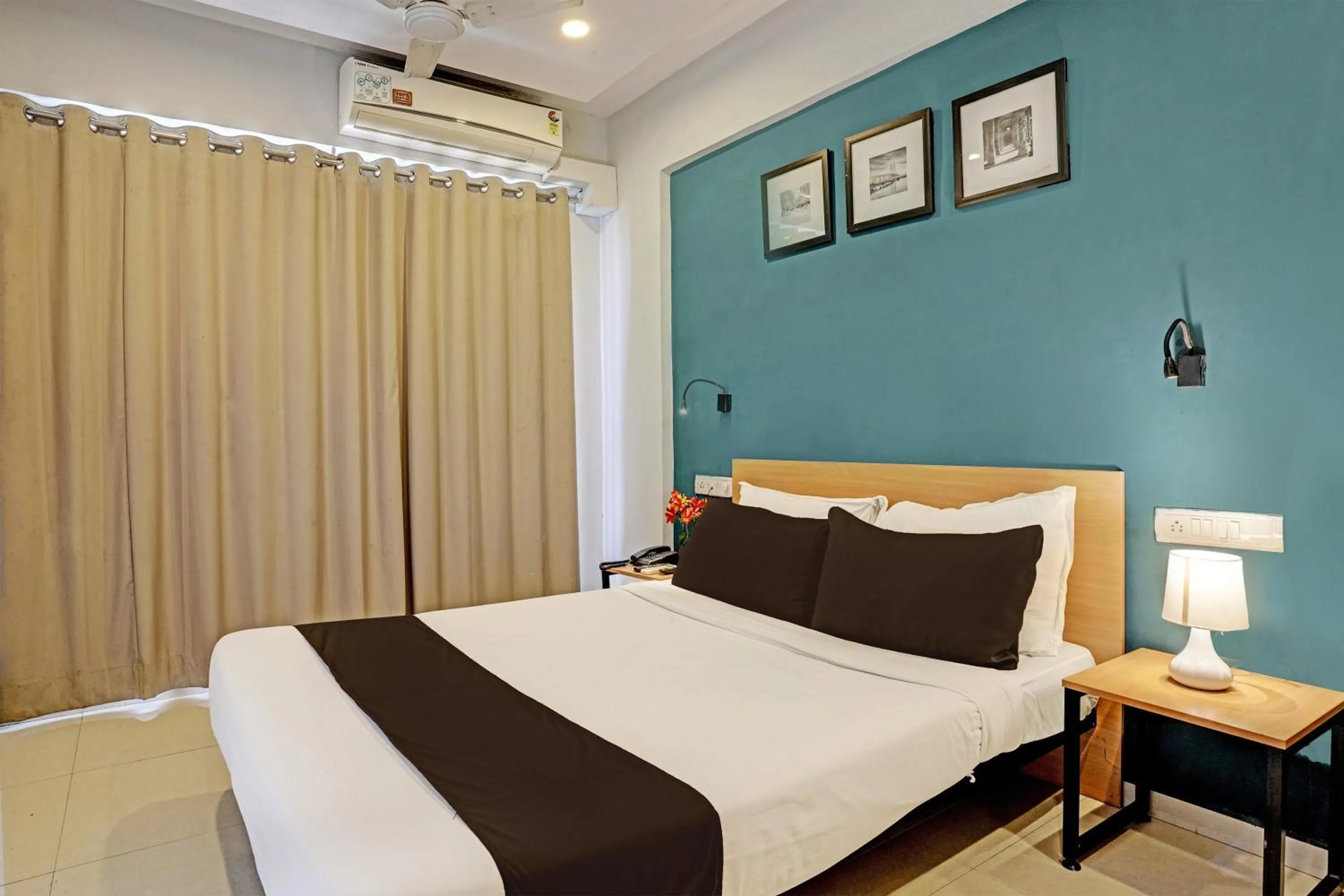 Bedroom, Bed in Super Hotel O Bhumi World