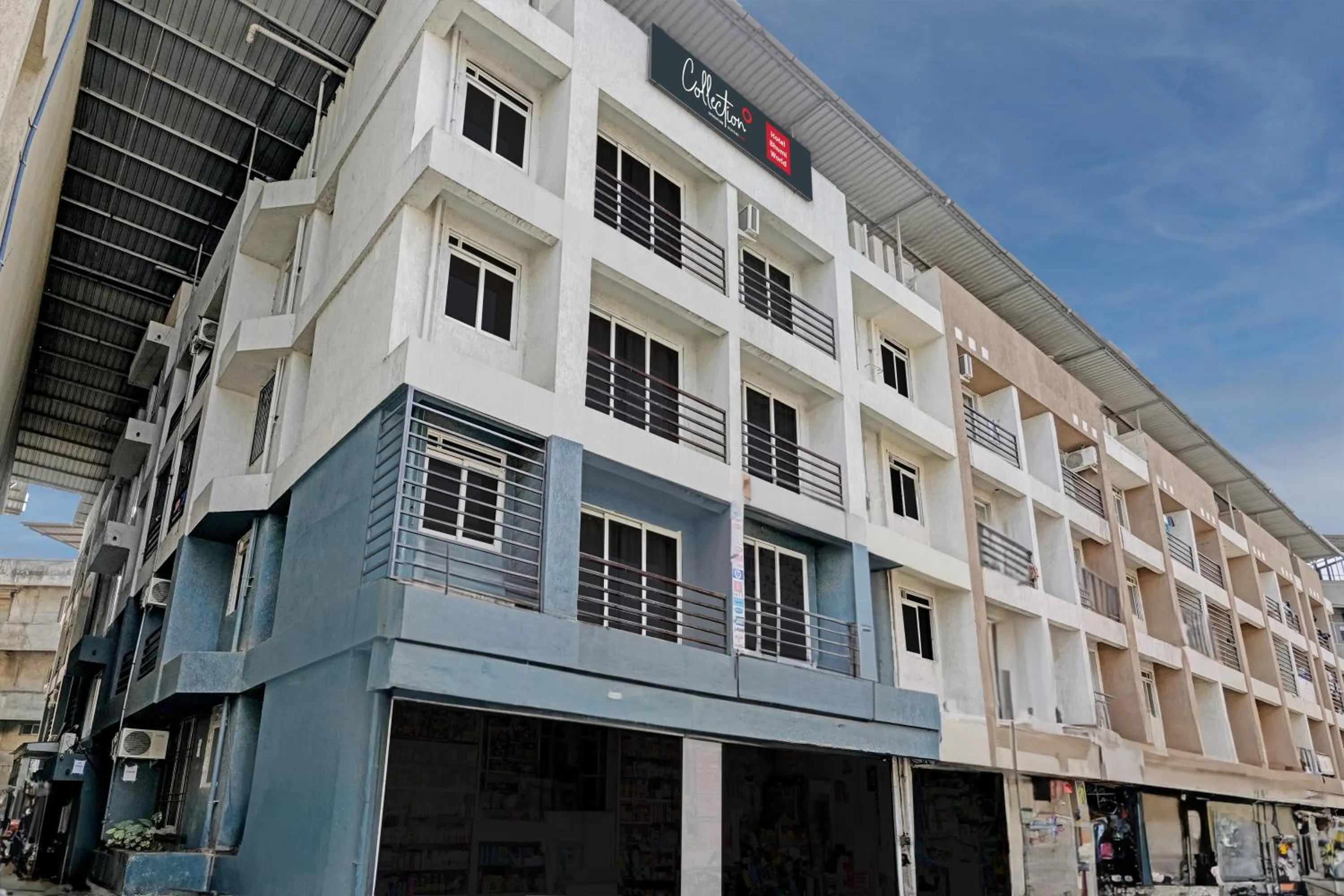 Facade/entrance in Super Hotel O Bhumi World