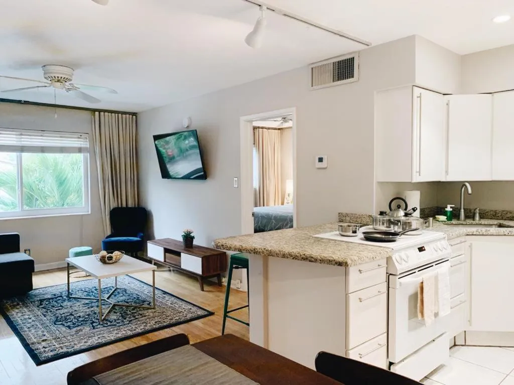 Kitchen or kitchenette in Galleria Apartments By Lowkl