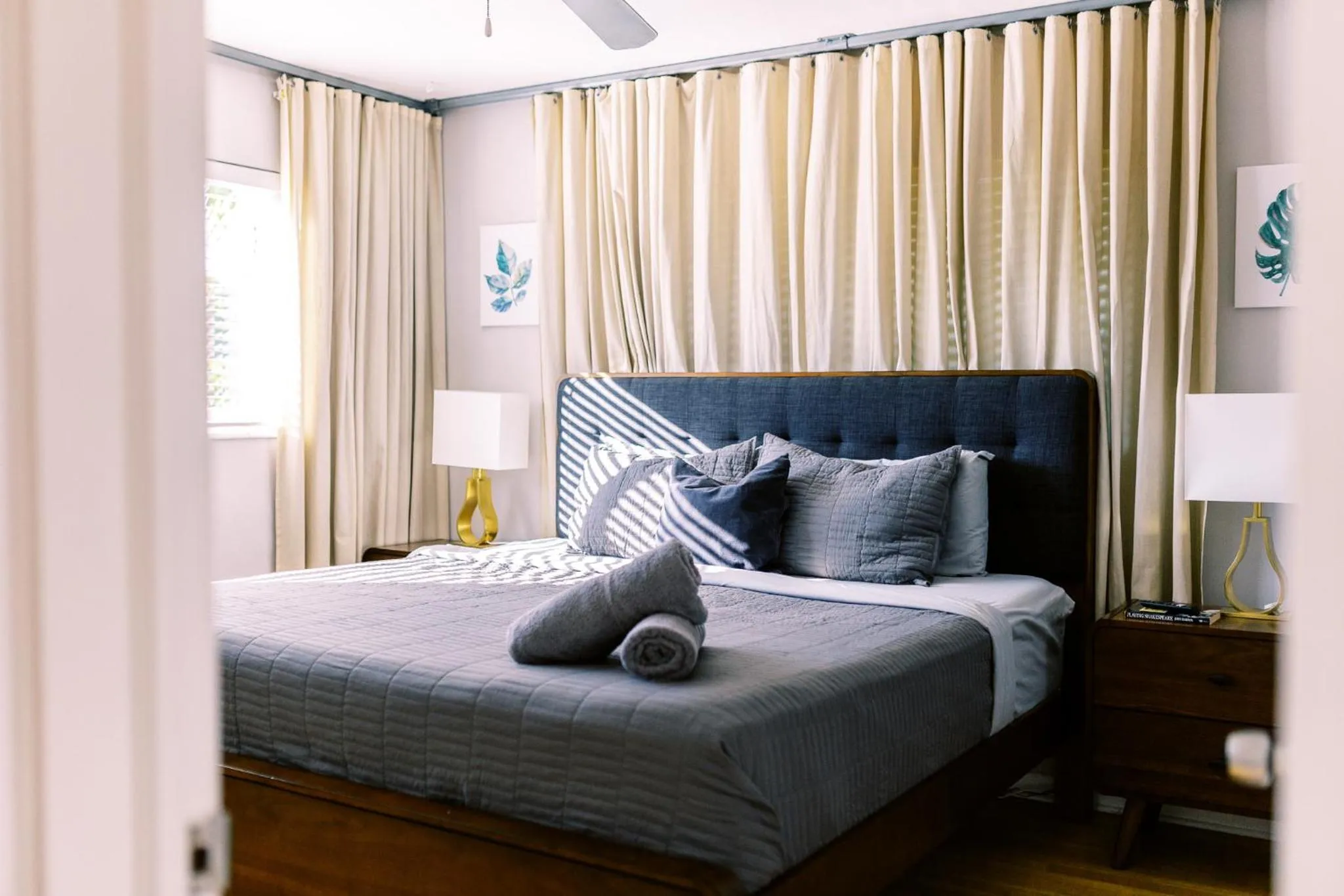 Bedroom, Bed in Galleria Apartments By Lowkl