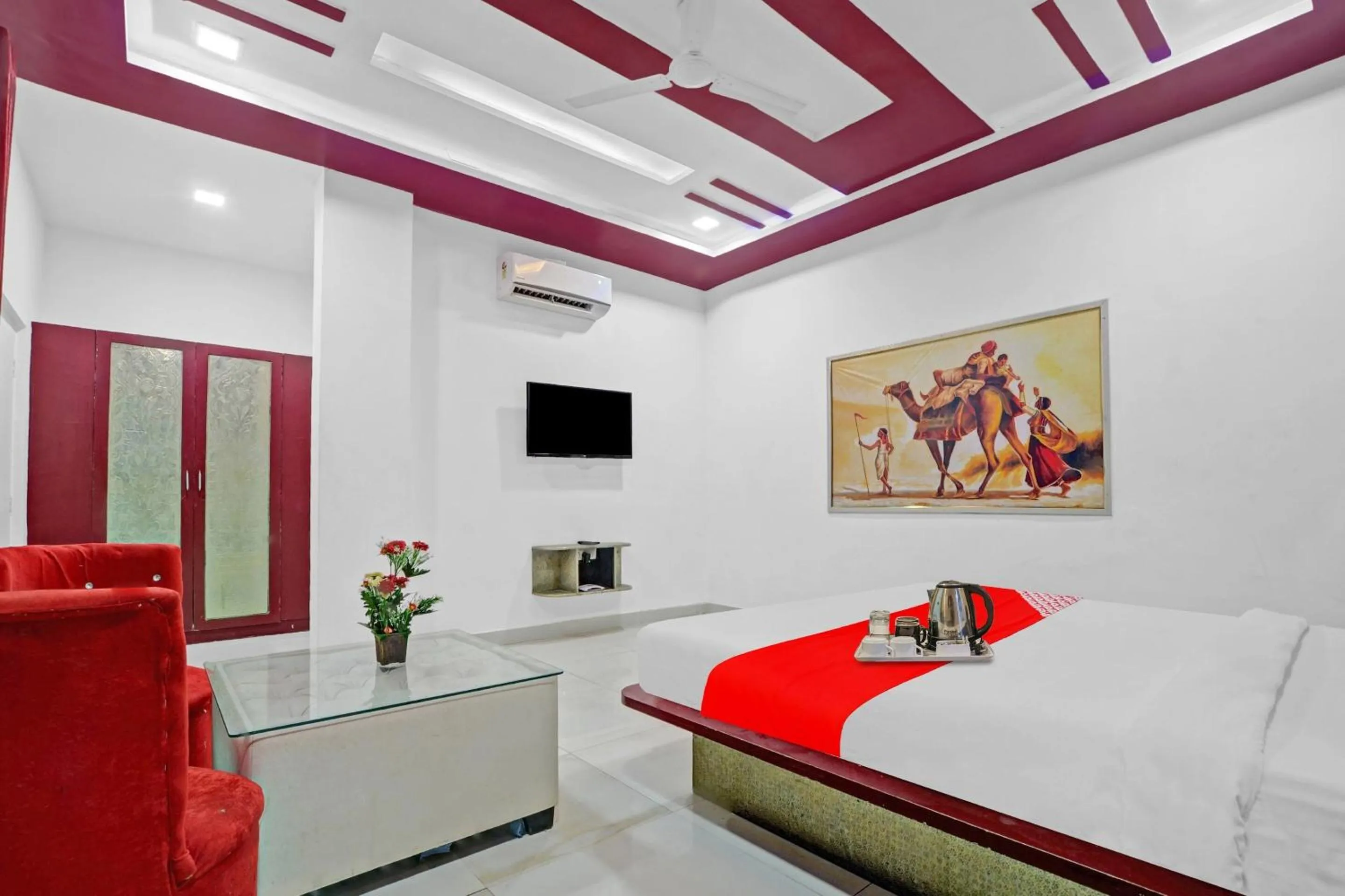 Bedroom, Bed in Hotel O Udaipur Palace