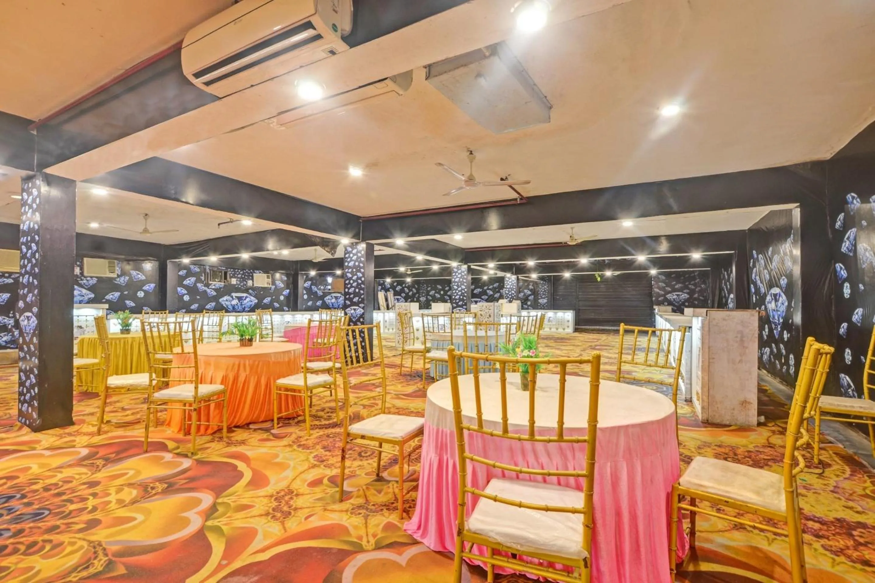Bedroom in Hotel O Udaipur Palace