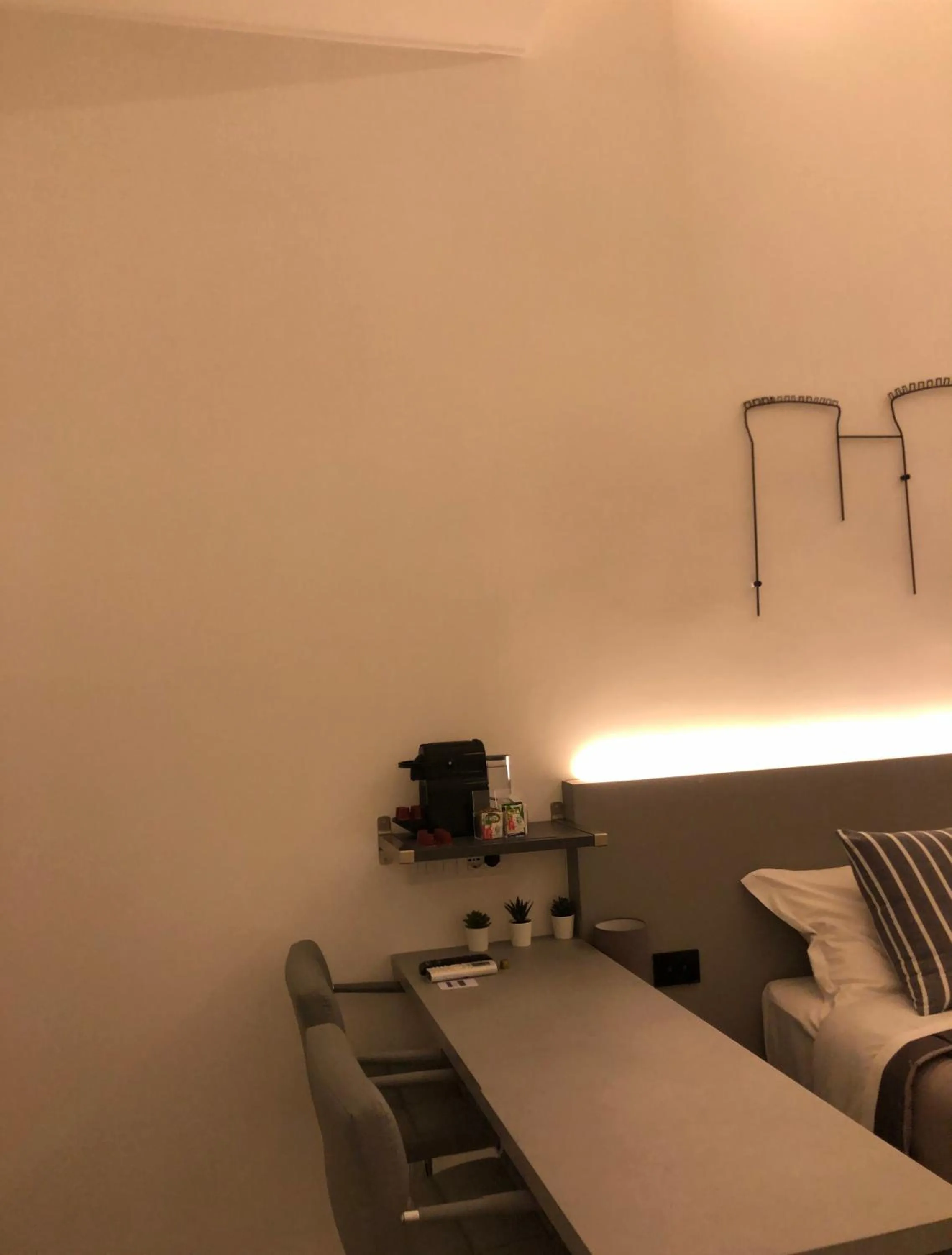 Seating area in VESUCHARME SUITE Luxury Room