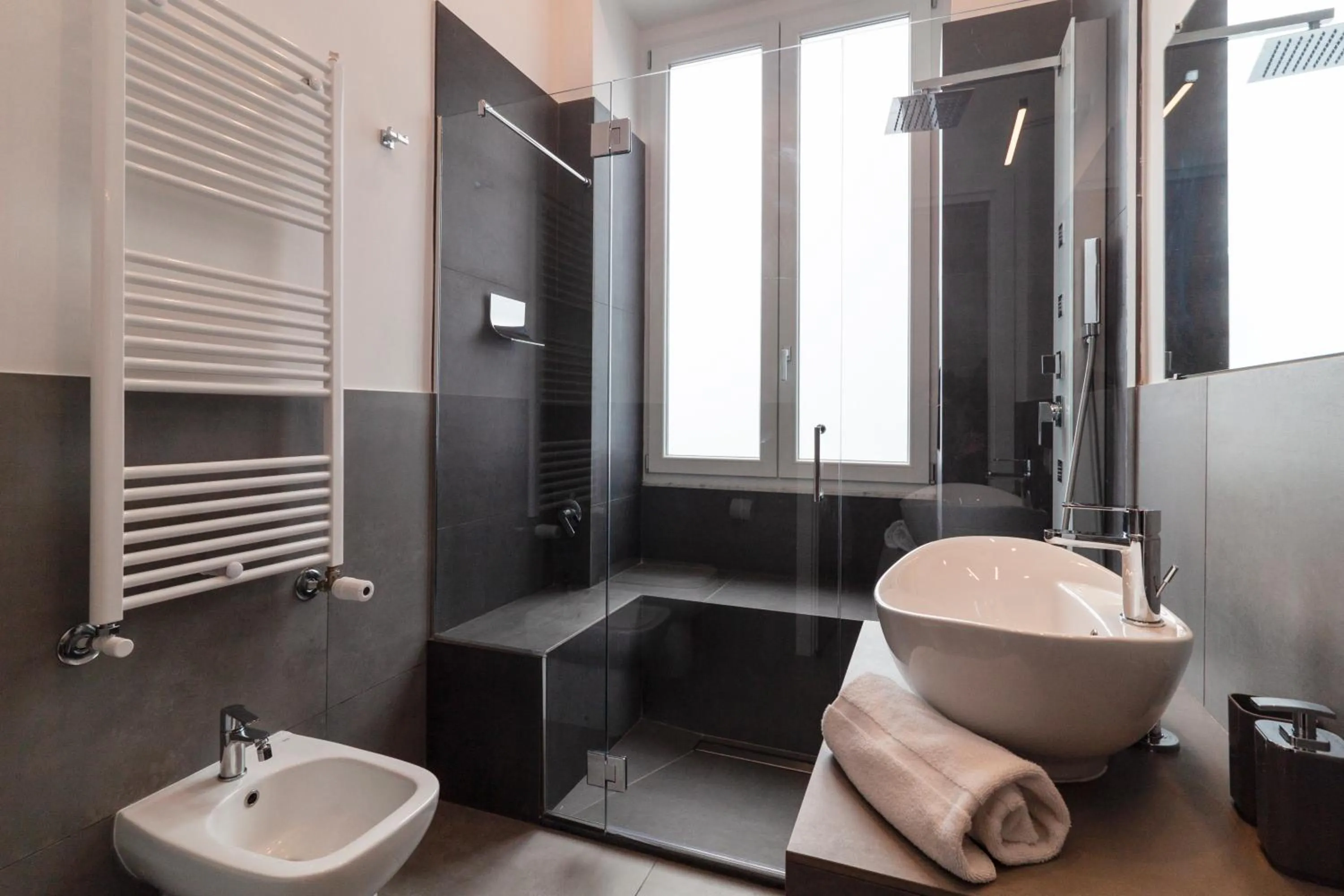 Bathroom in VESUCHARME SUITE Luxury Room