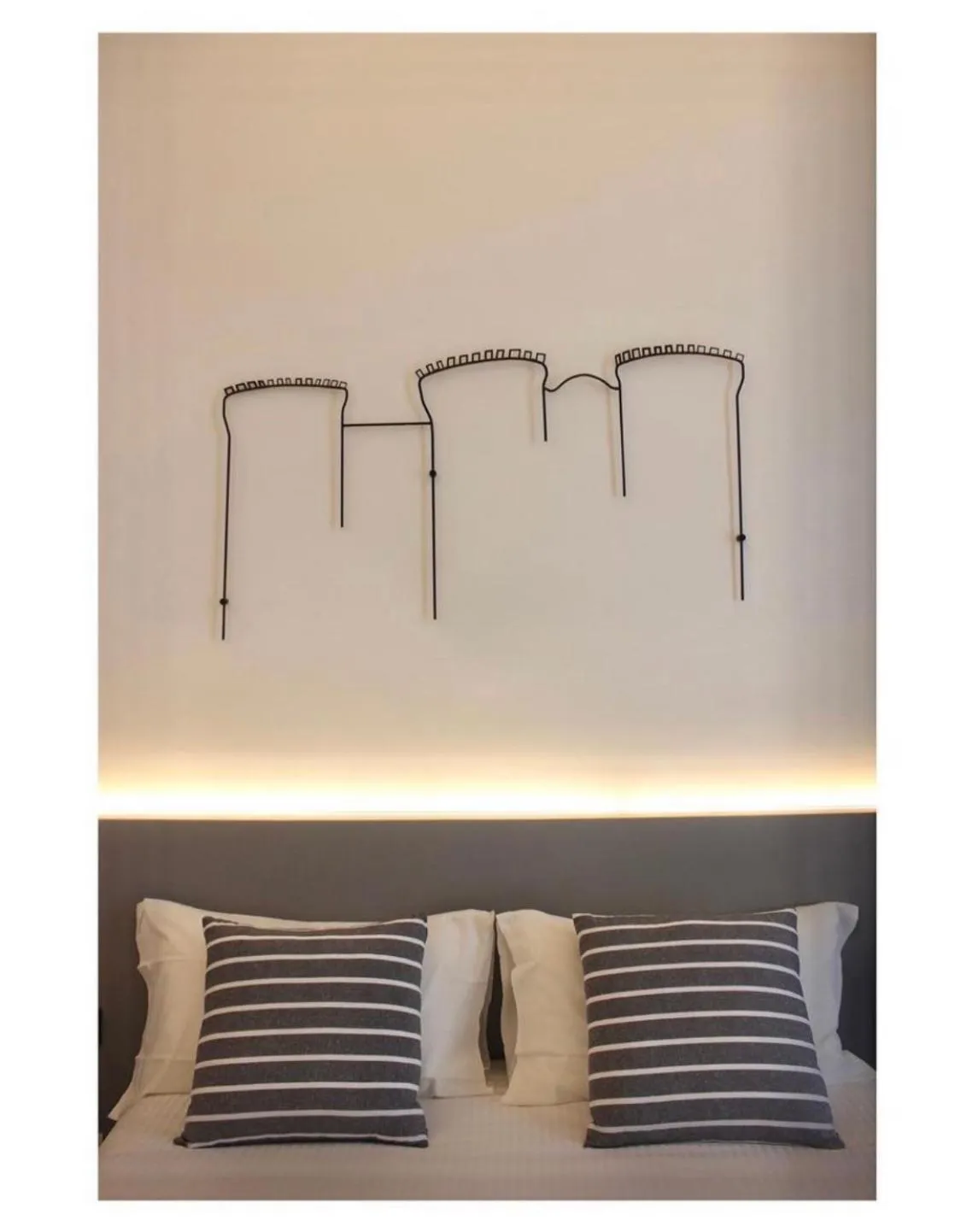 Bed in VESUCHARME SUITE Luxury Room