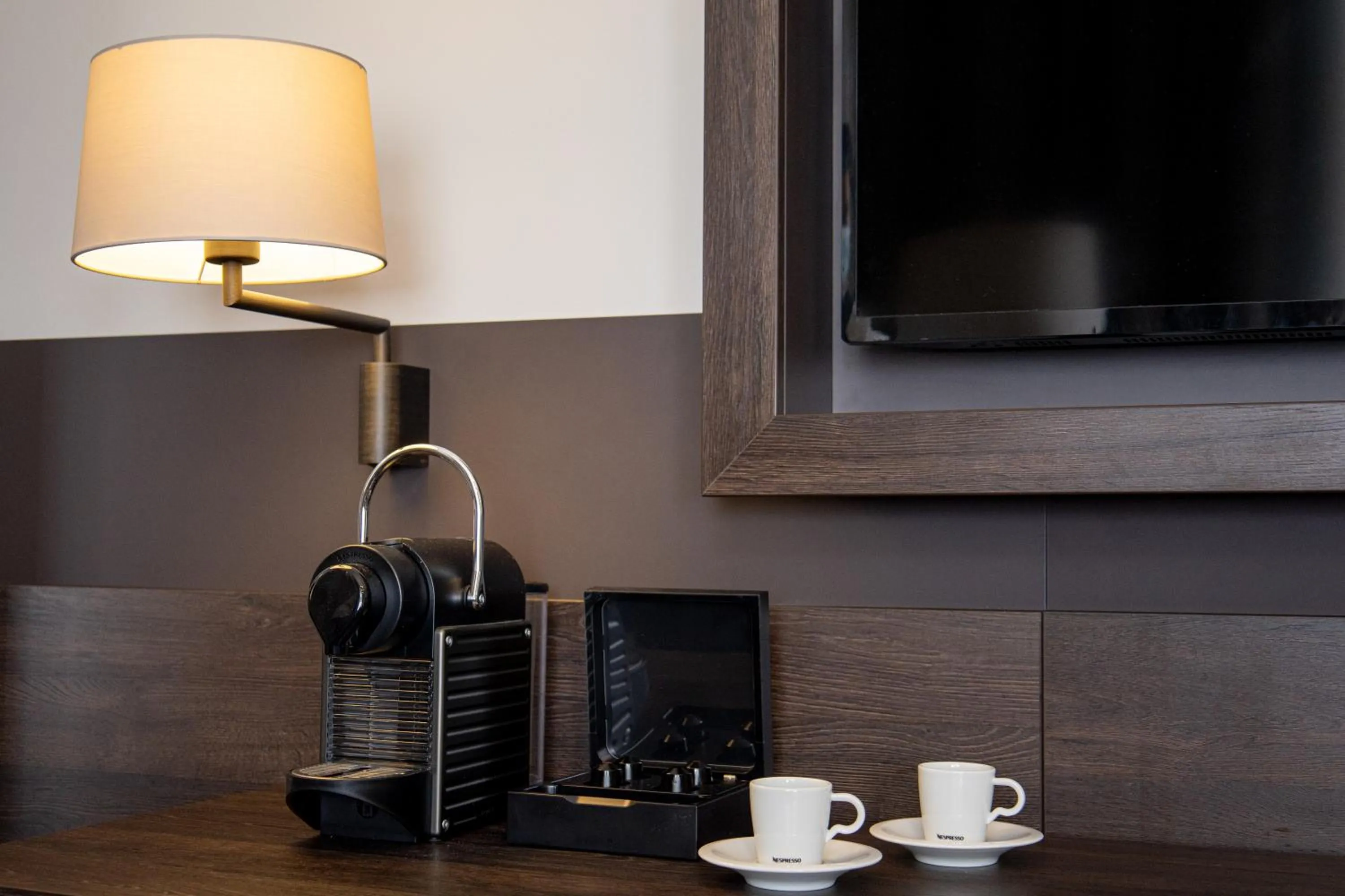 Coffee/tea facilities in Hotel Essener Hof; Sure Hotel Collection by Best Western