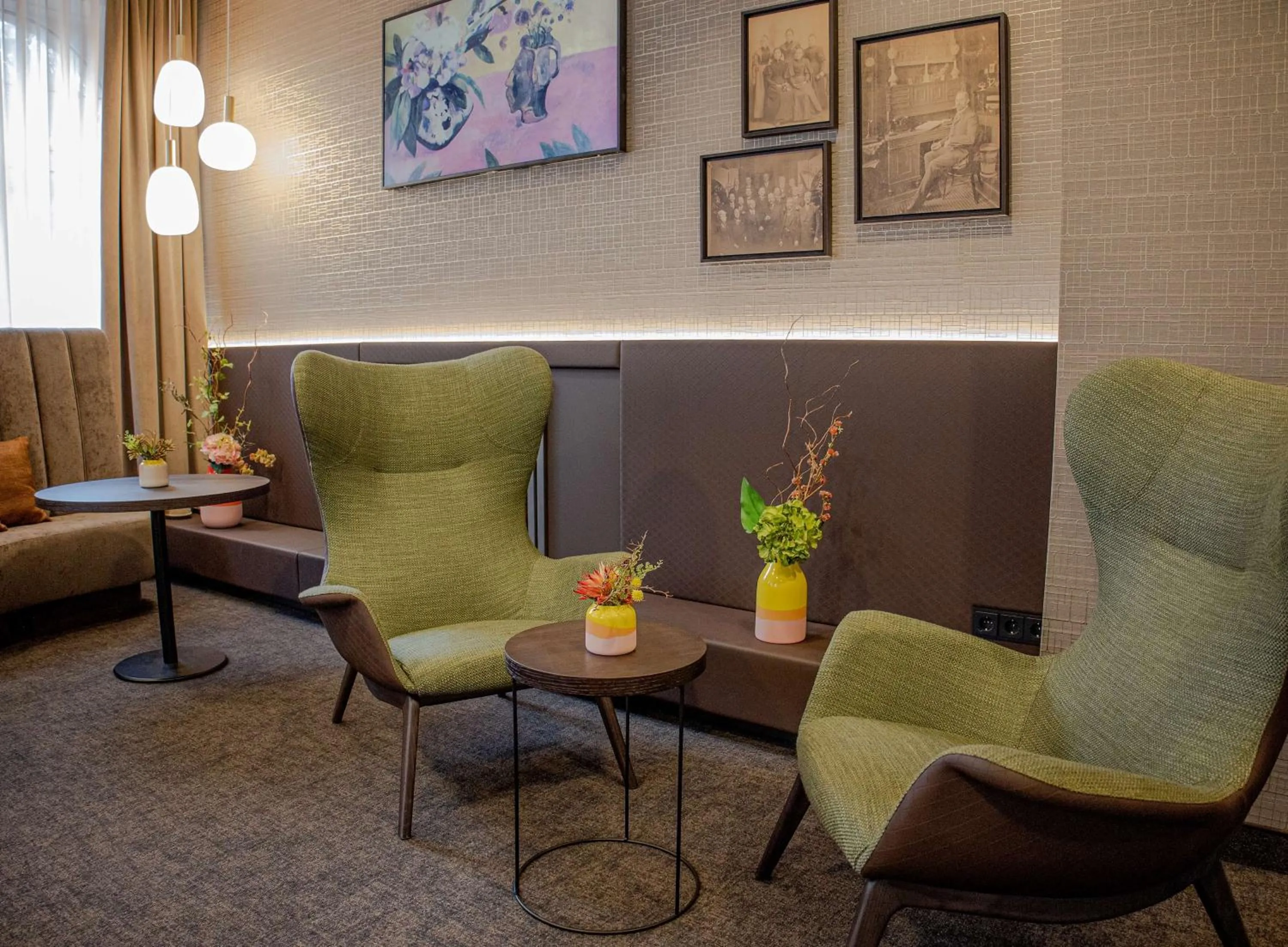 Lobby or reception in Hotel Essener Hof; Sure Hotel Collection by Best Western