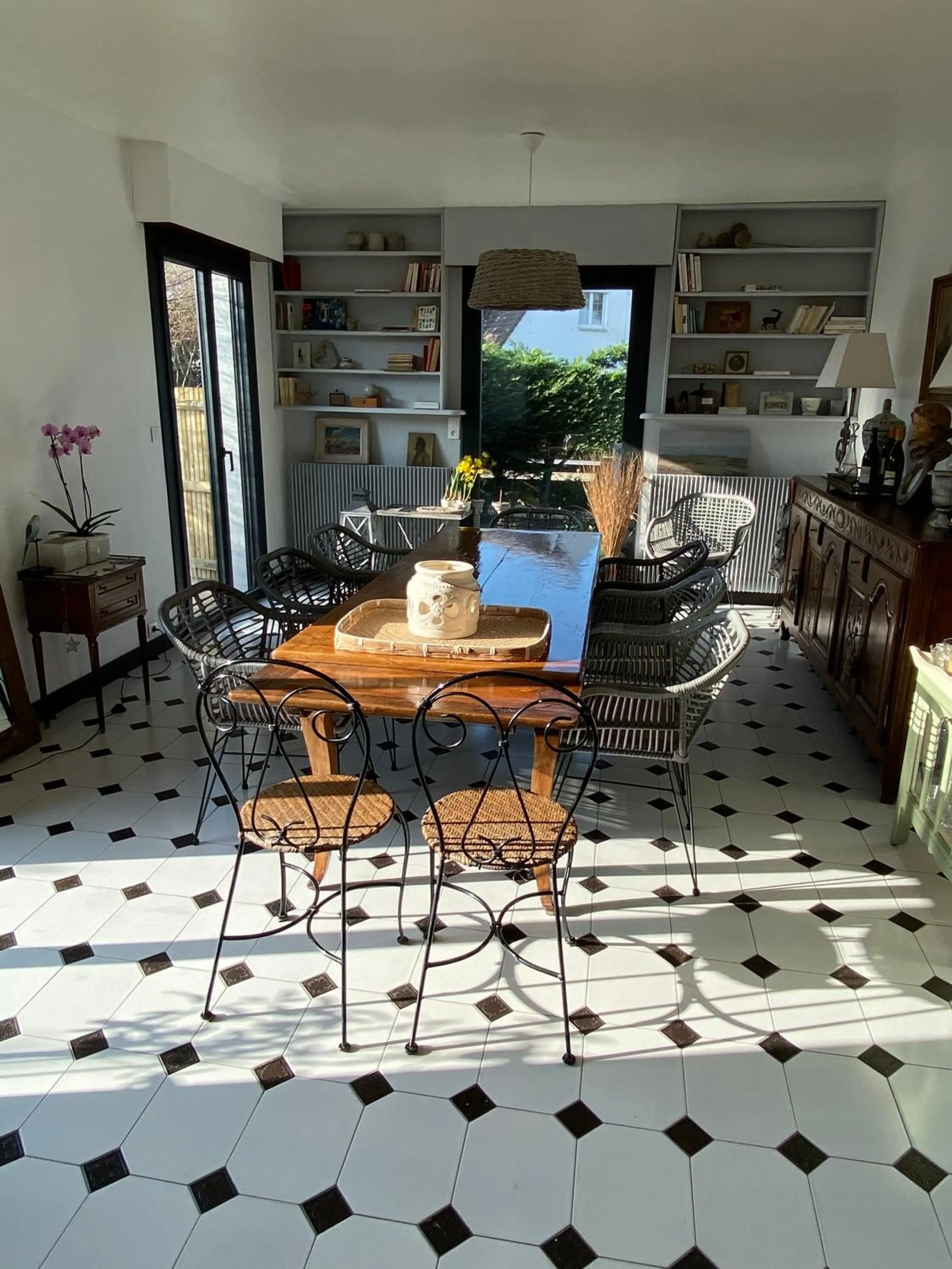 Dining area in La VILLA en BAIE