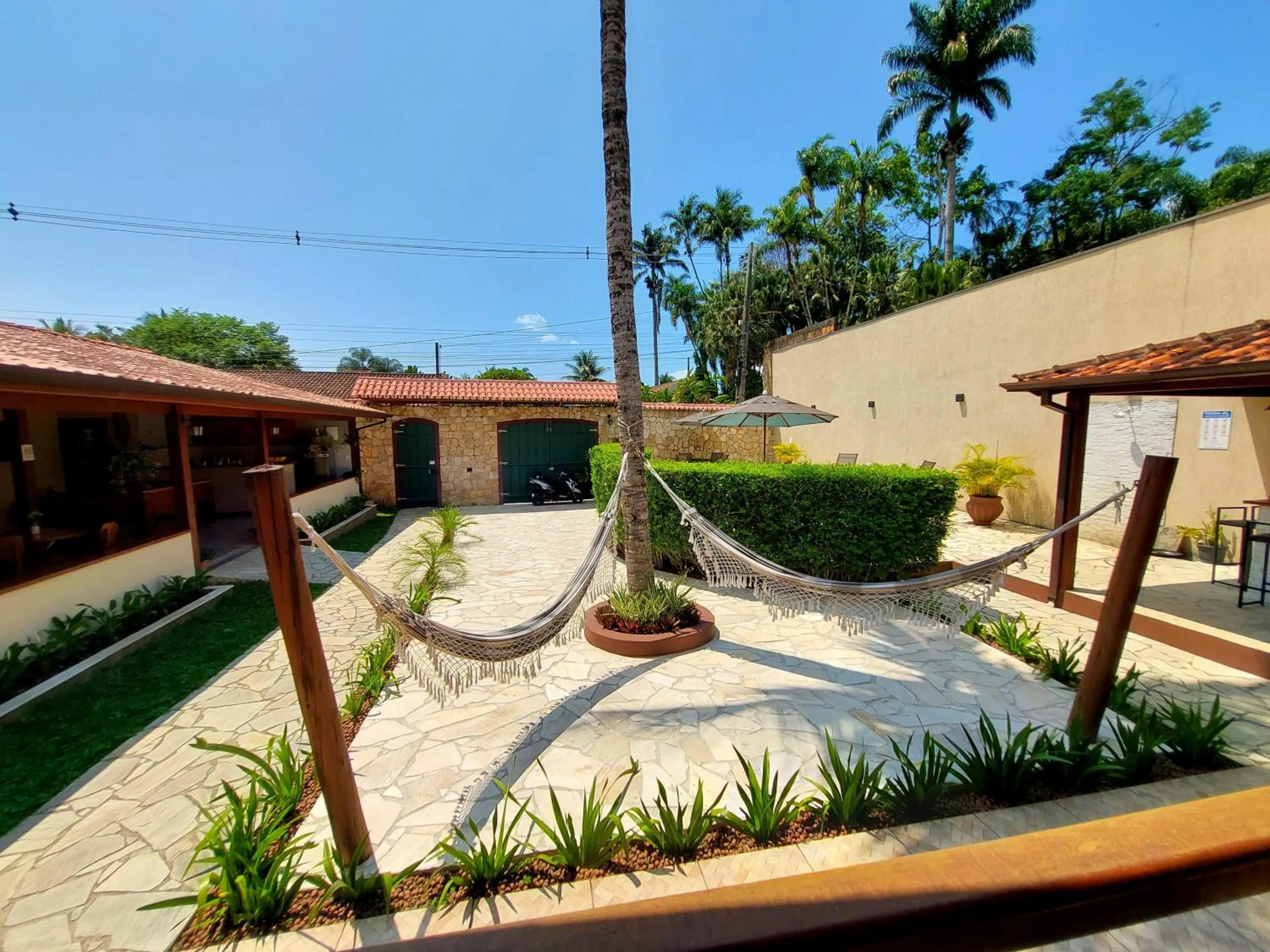 Garden view in Pousada das Saíras