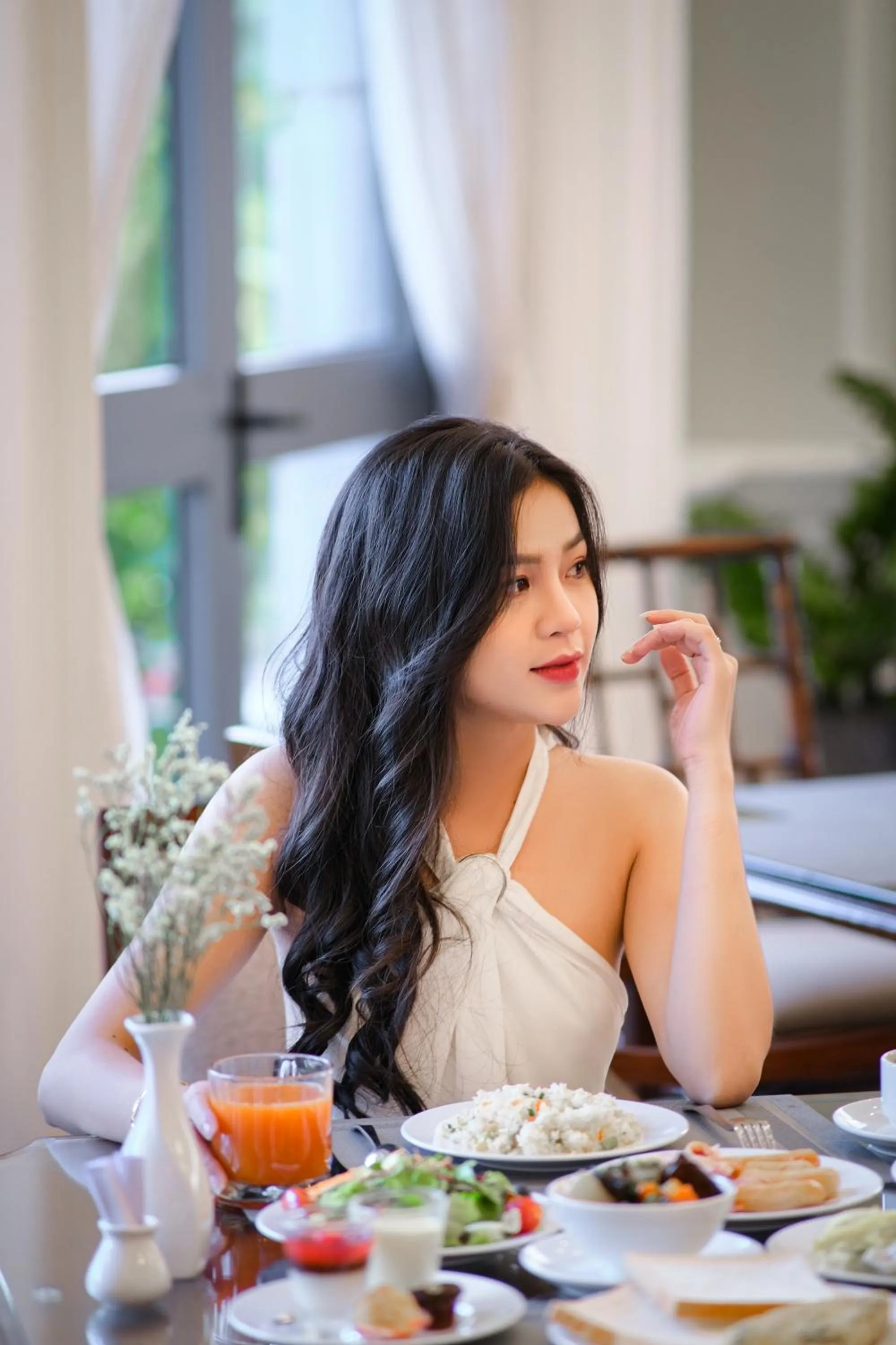 Restaurant/places to eat in AVS Hotel Phu Quoc