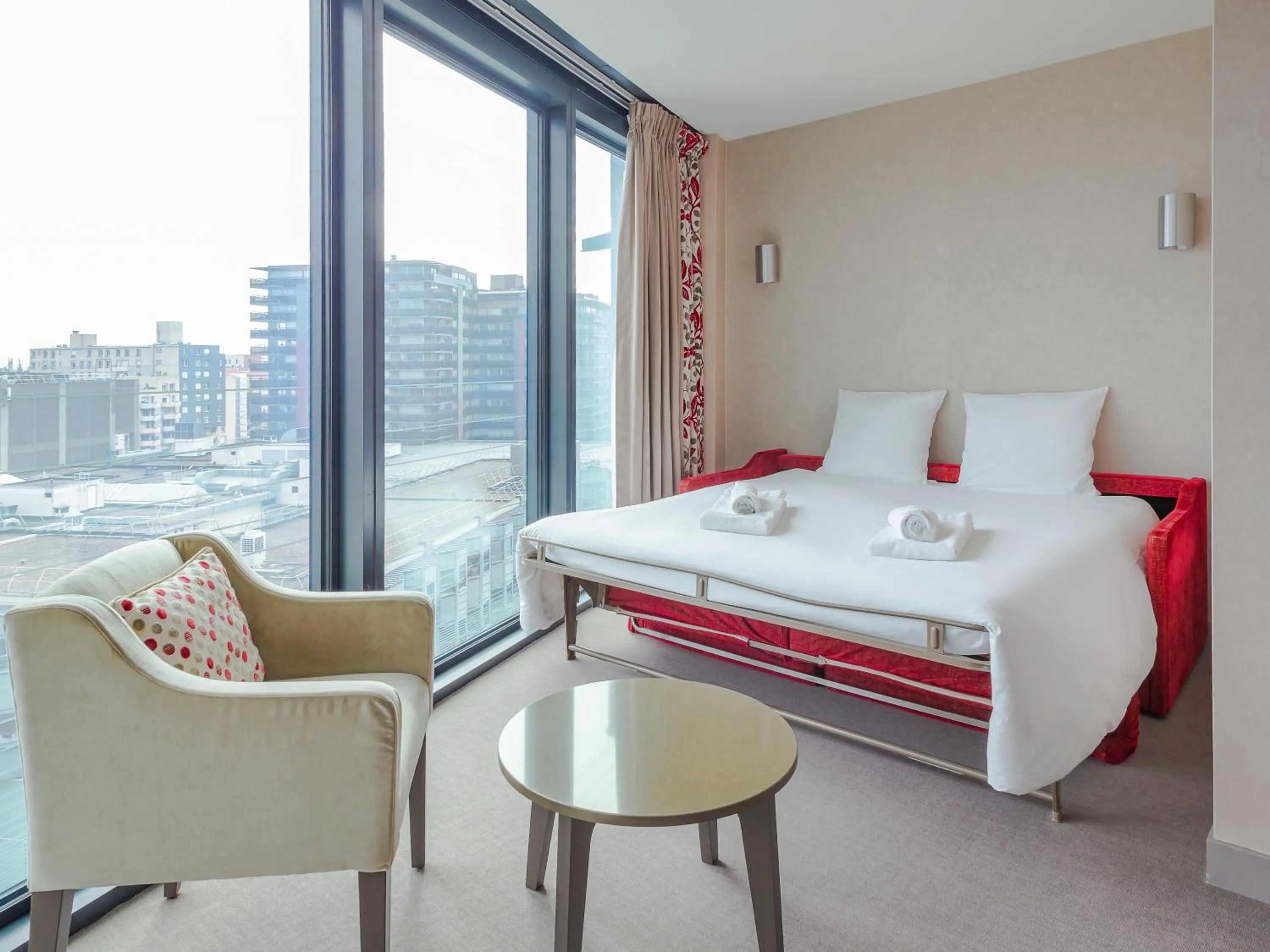 children, Bed in Mercure Clermont Ferrand centre Jaude