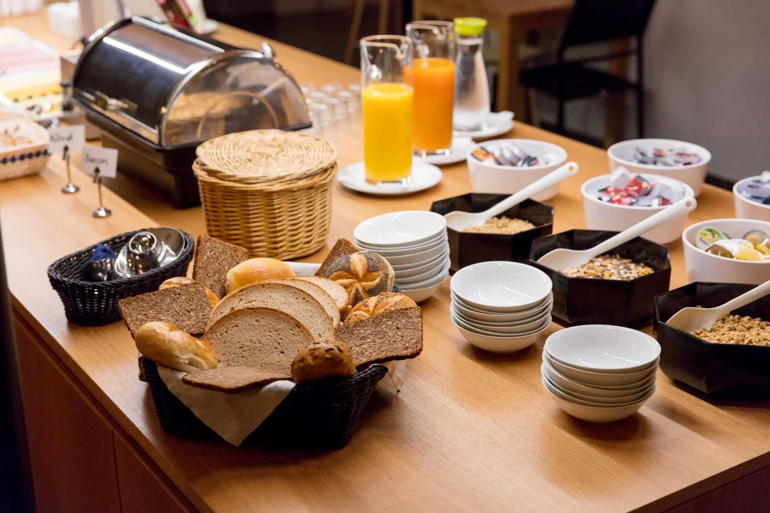 Buffet breakfast in mk hotel stuttgart