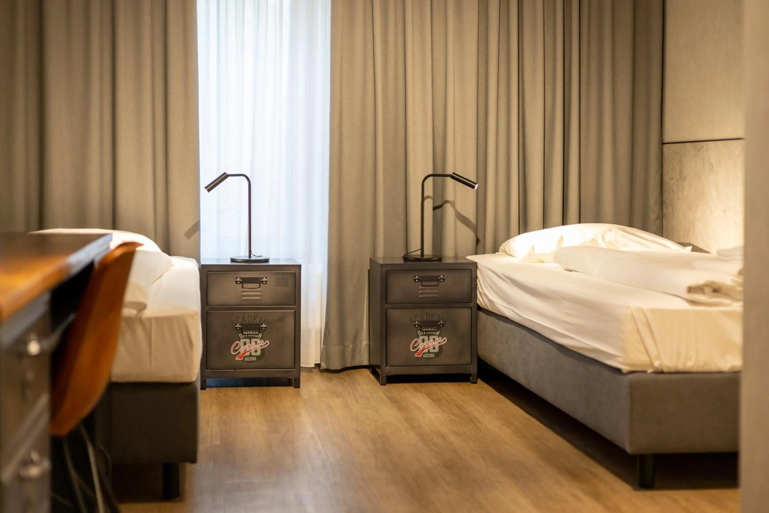 Photo of the whole room, Bed in mk hotel stuttgart