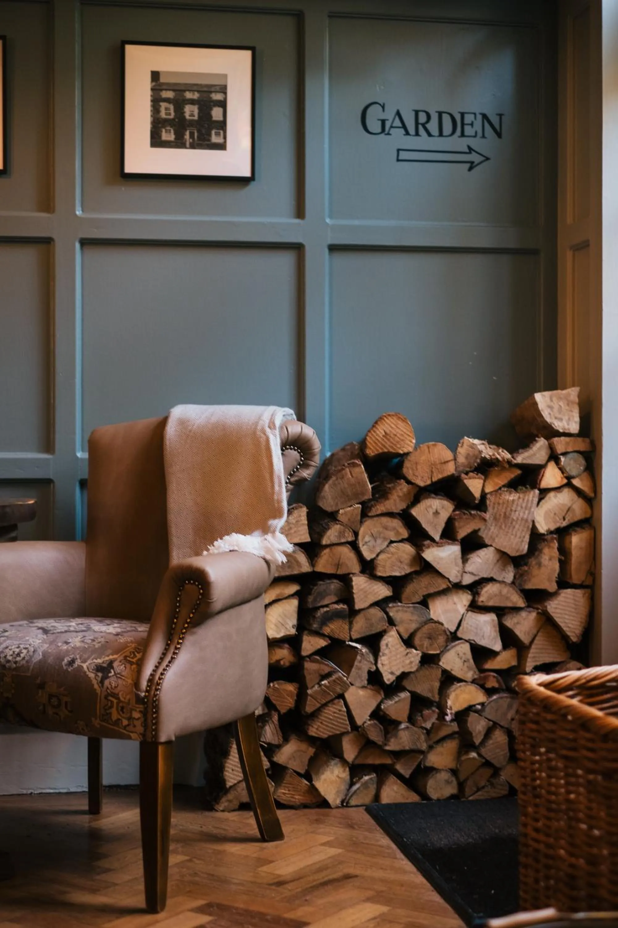 Living room in The Black Boy