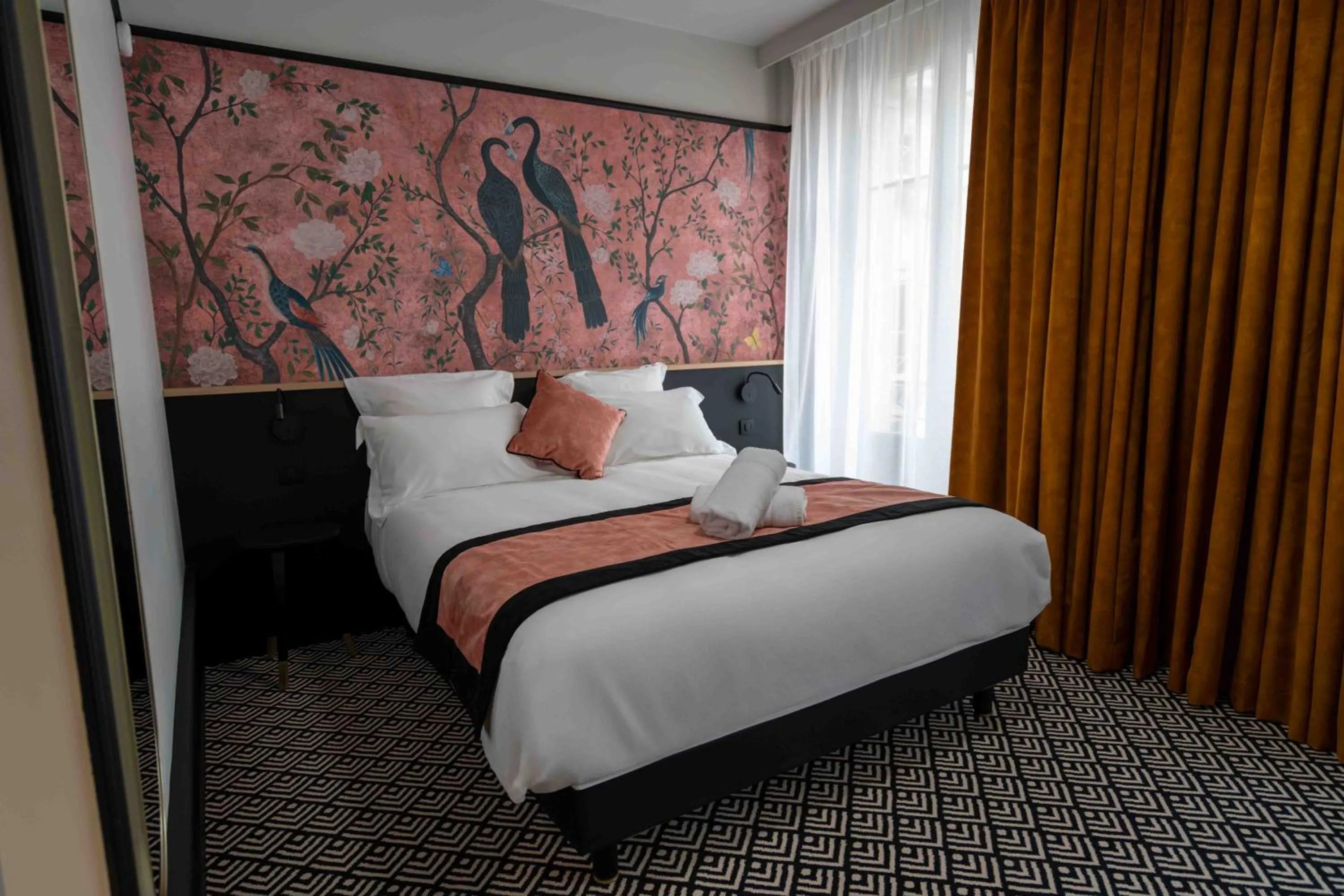 Bed in Hôtel et Restaurant Le Regina