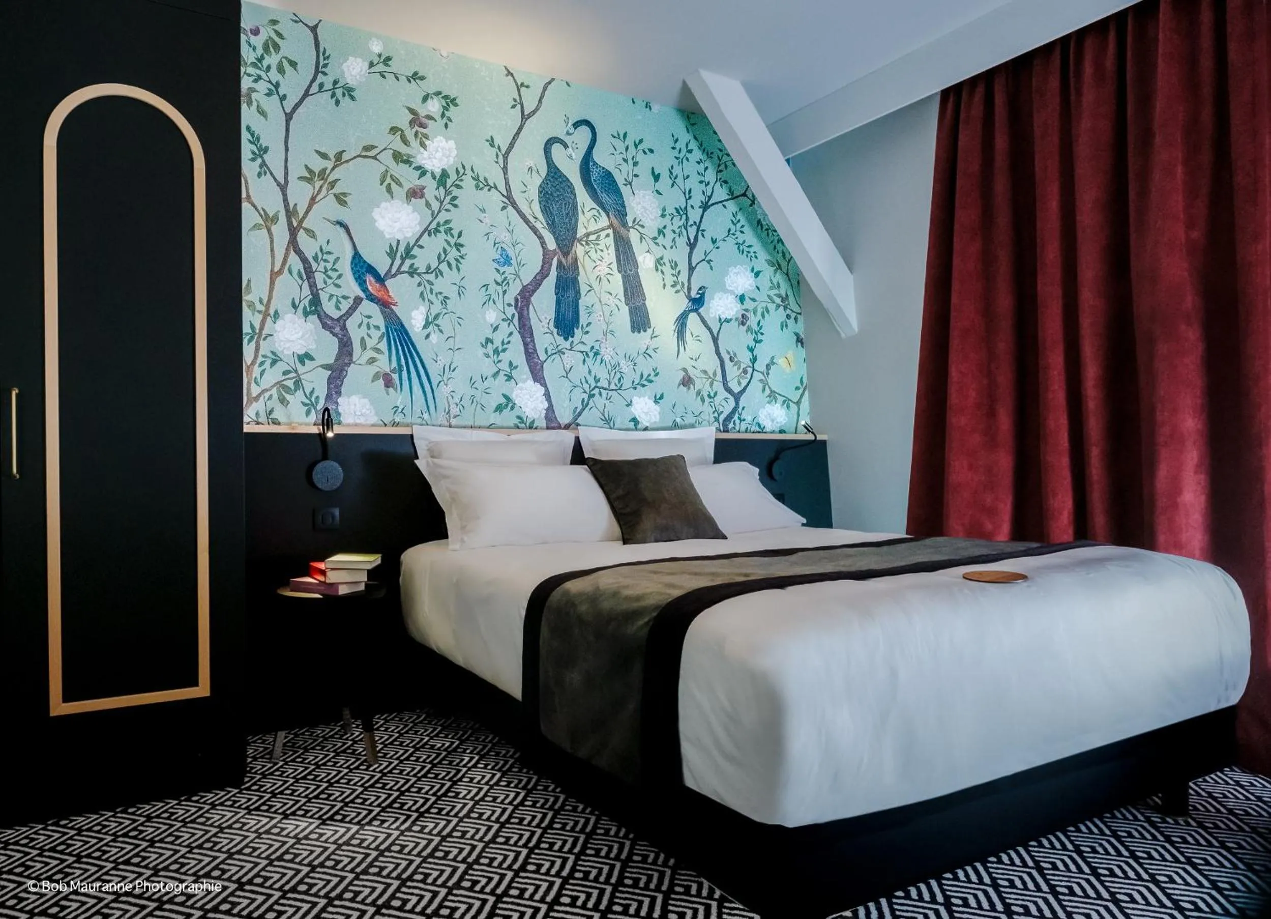 Bed in Hôtel et Restaurant Le Regina