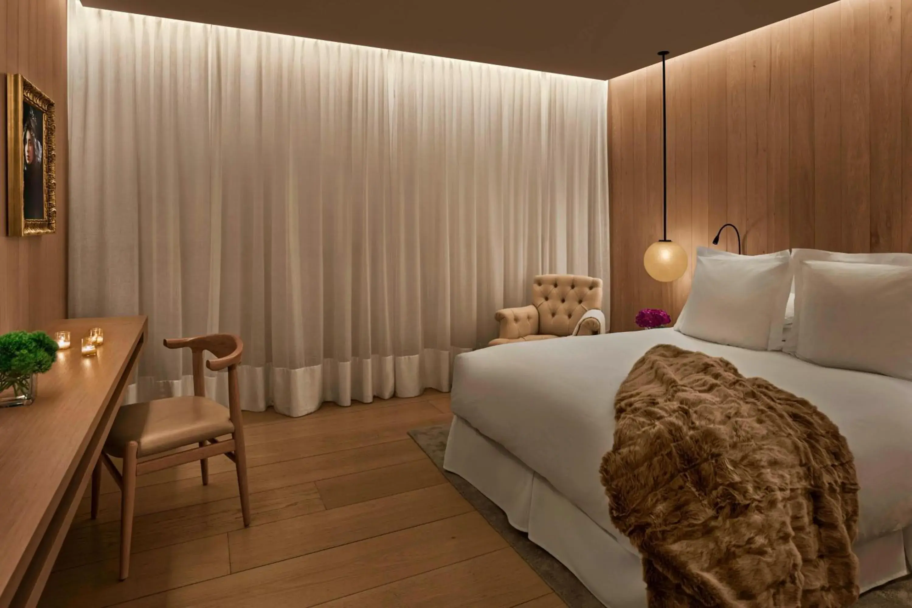 Deluxe Queen, Guest room, 1 Queen in The London EDITION Deluxe Queen, Guest room, 1 Queen in The London EDITION