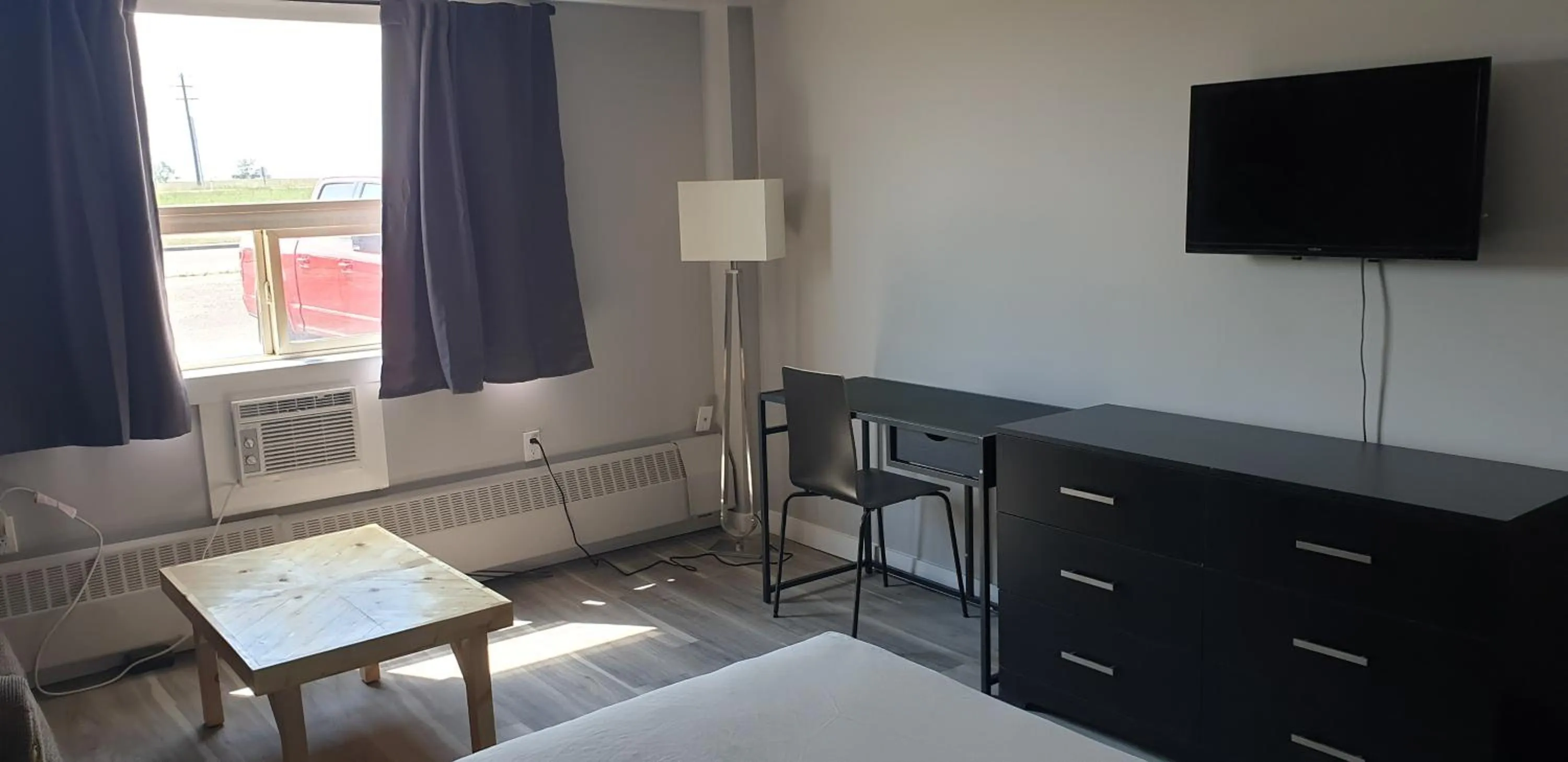 TV and multimedia in New Frontier Hotel