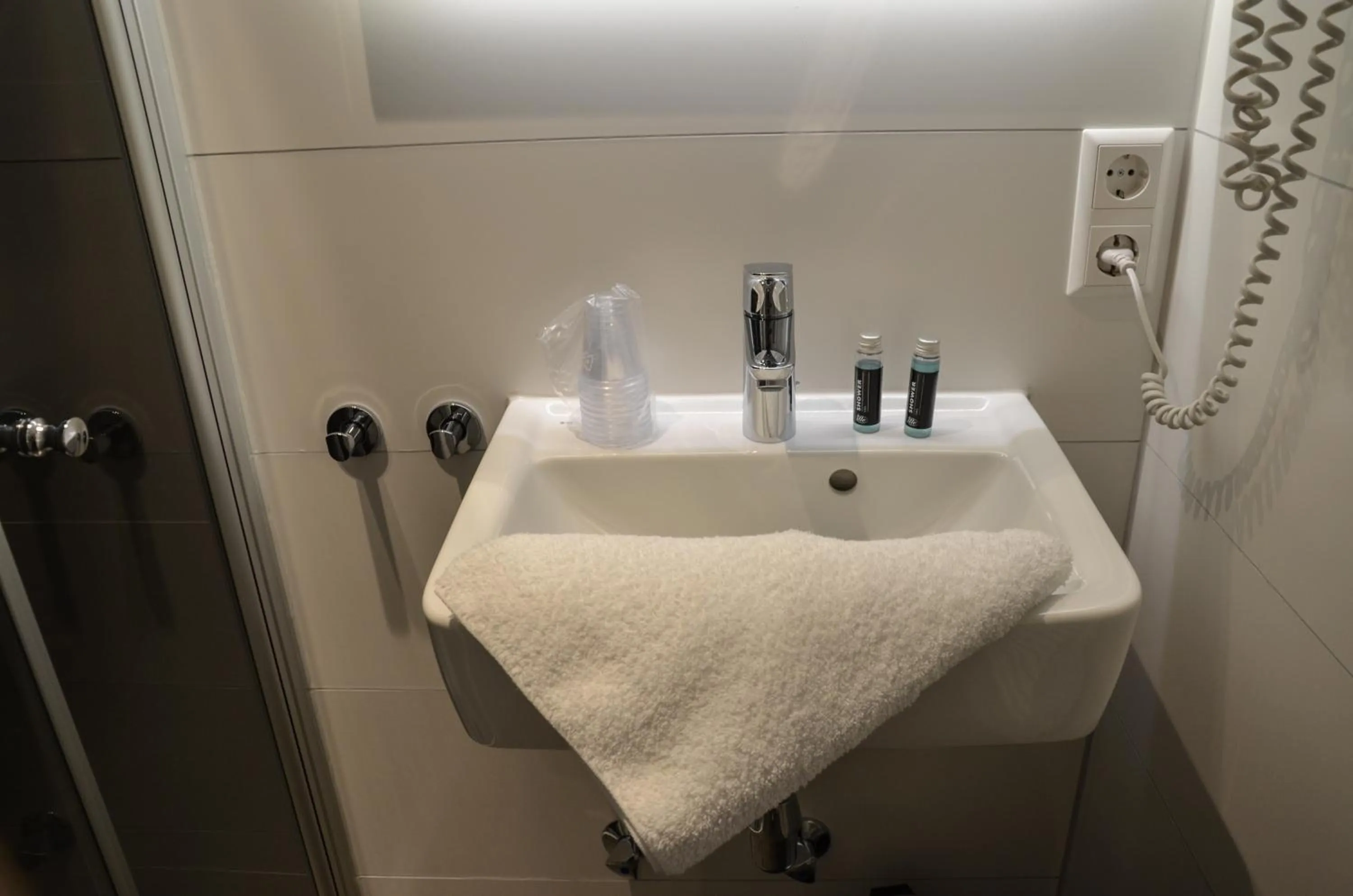 Bathroom in Hotel Restaurant Lamm